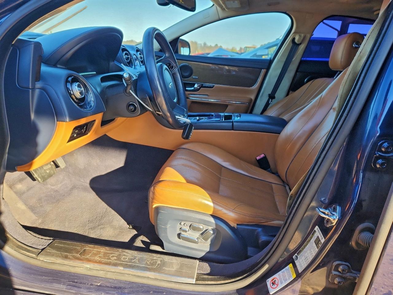 2013 Jaguar Xj Supercharged Blue vin: SAJWA1GE4DMV44578