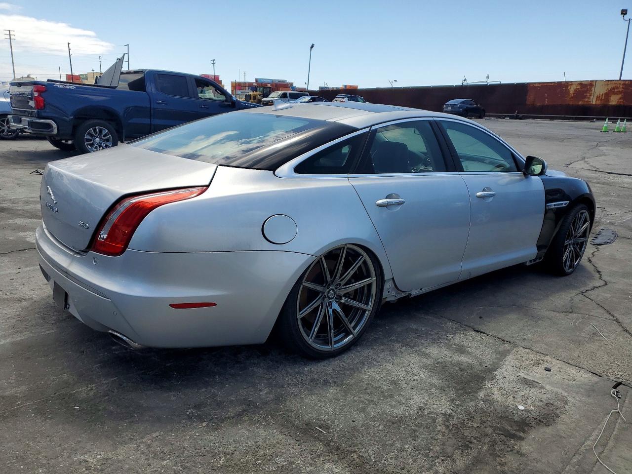2013 Jaguar Xj Supercharged Silver vin: SAJWA1GT2DMV54721