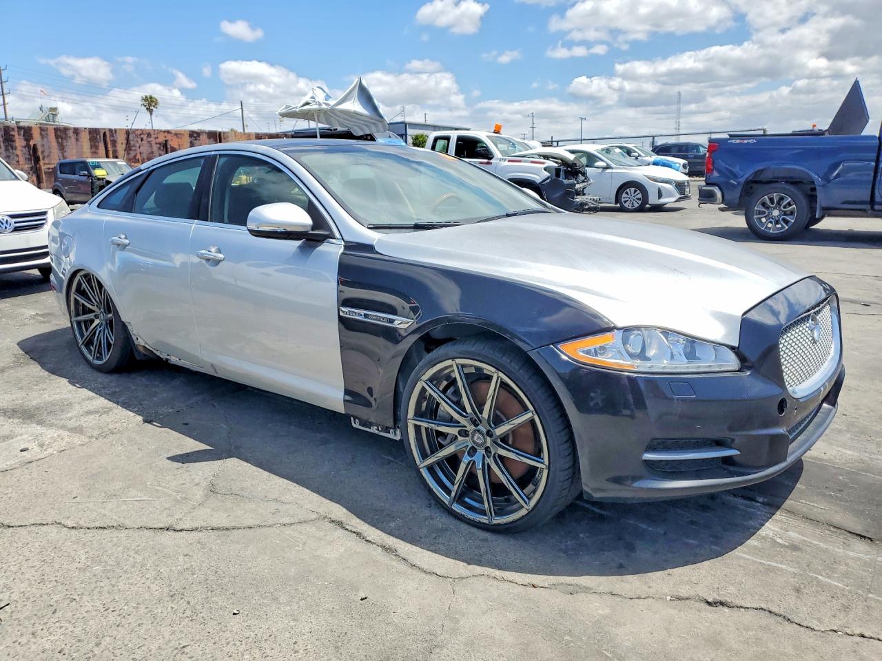 2013 Jaguar Xj Supercharged Silver vin: SAJWA1GT2DMV54721