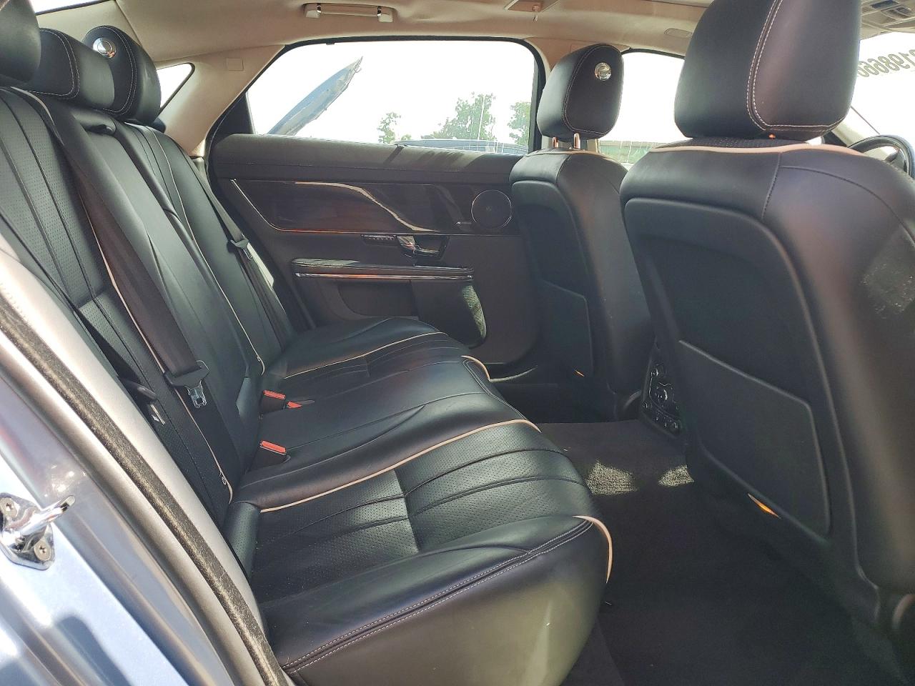 2013 Jaguar Xjl Portfolio Blue vin: SAJWA2G18DLV53440