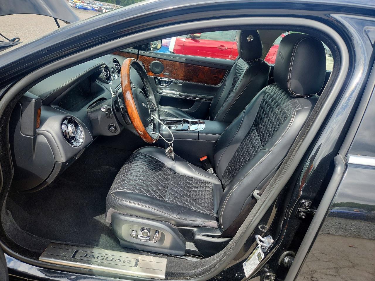 2016 Jaguar Xjl Portfolio Black vin: SAJWA2G78G8V99507