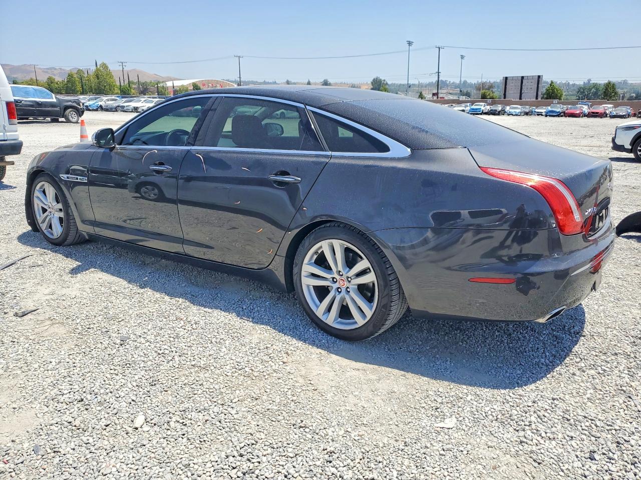 2012 Jaguar Xjl Black vin: SAJWA2GB1CLV36650