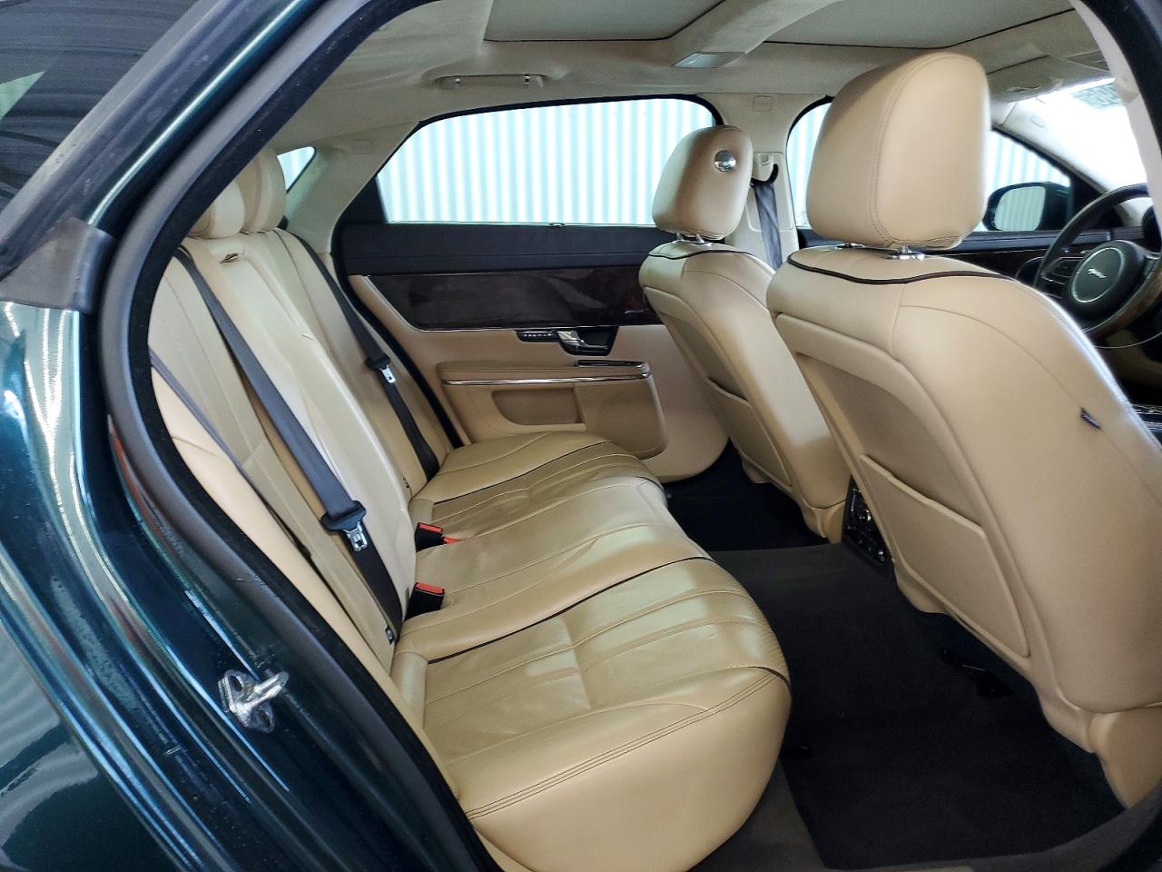 2013 Jaguar Xjl Portfolio Green vin: SAJWA2GB1DLV42711