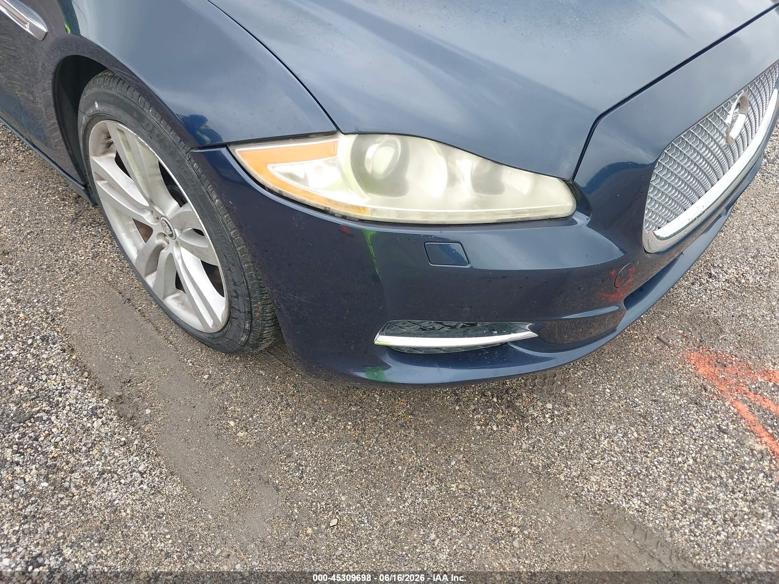 2011 Jaguar Xj Xjl Blue vin: SAJWA2GB2BLV03641