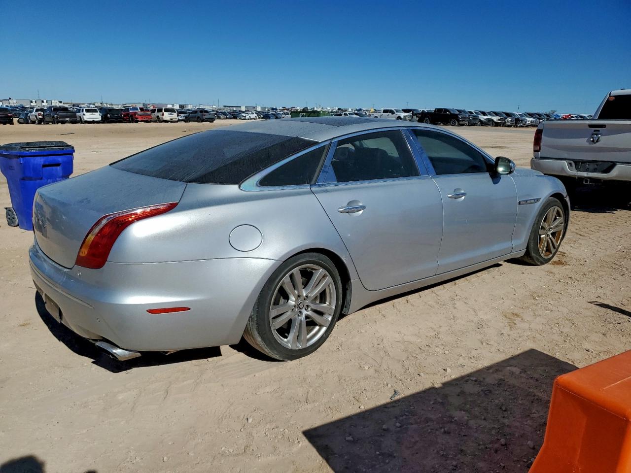 2012 Jaguar Xjl Silver vin: SAJWA2GB2CLV22837