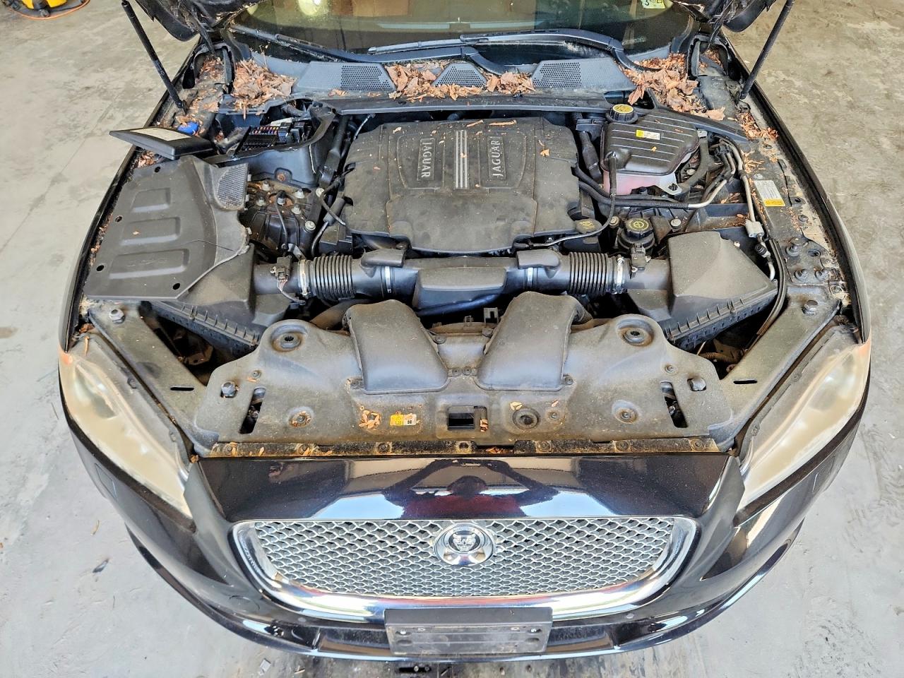 2012 Jaguar Xjl Черный vin: SAJWA2GB2CLV26774