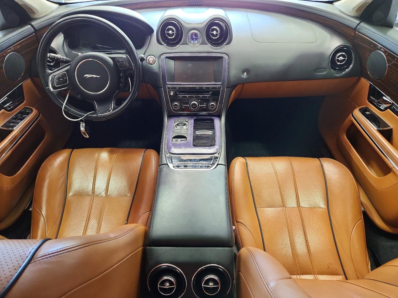 2012 Jaguar Xjl Черный vin: SAJWA2GB2CLV26774