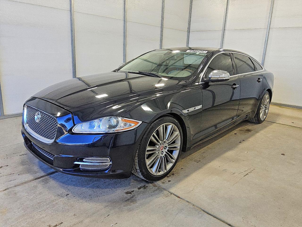 2012 Jaguar Xjl Черный vin: SAJWA2GB2CLV28637