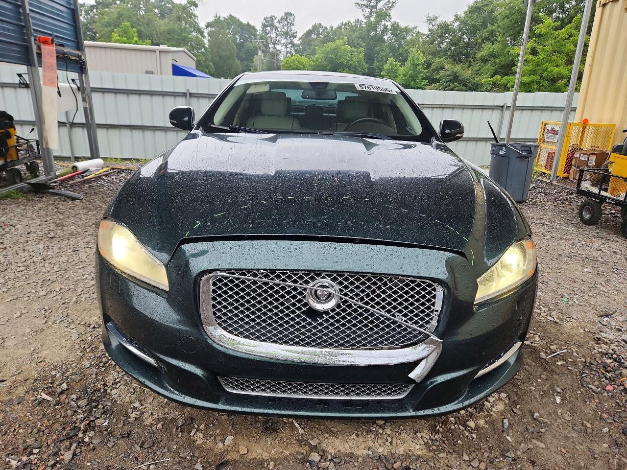 2012 Jaguar Xjl Green vin: SAJWA2GB4CLV22810