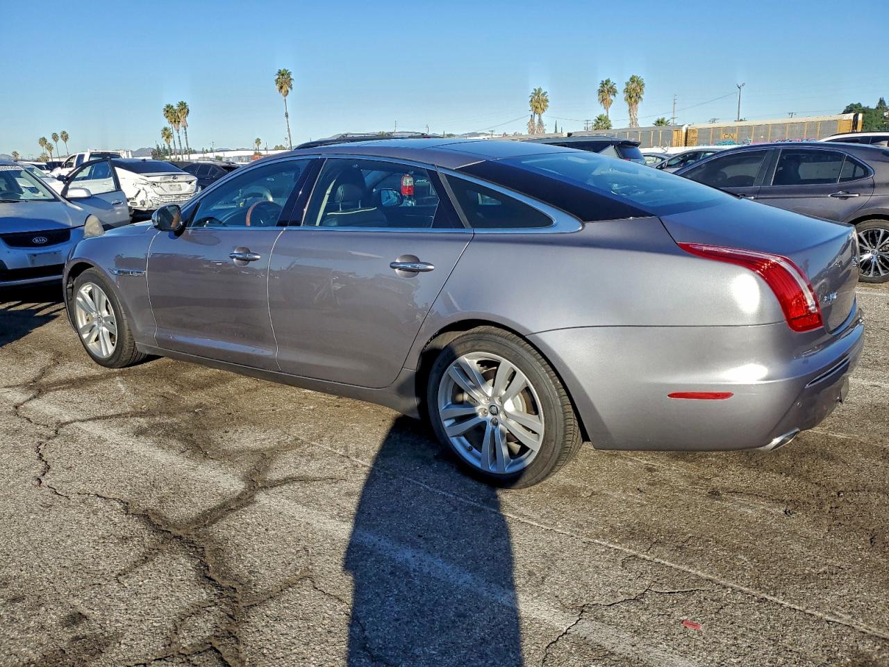 2012 Jaguar Xjl Silver vin: SAJWA2GB4CLV30986