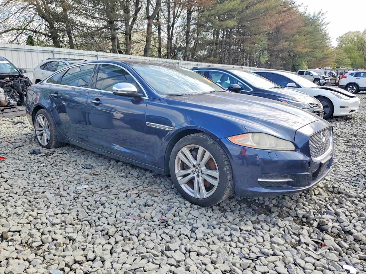 2013 Jaguar Xjl Portfolio Blue vin: SAJWA2GB4DLV43870