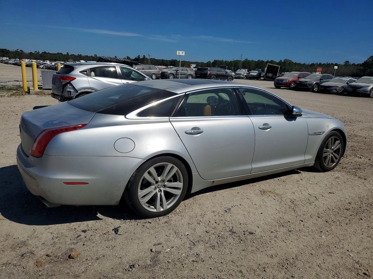 2012 Jaguar Xjl Серебряный vin: SAJWA2GB5CLV22475
