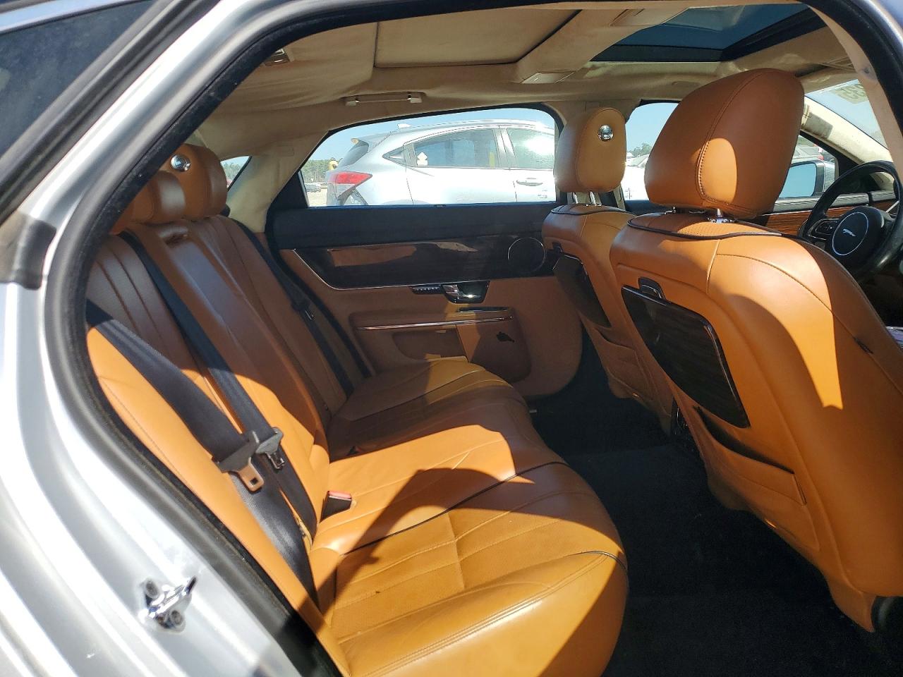 2012 Jaguar Xjl Серебряный vin: SAJWA2GB5CLV22475