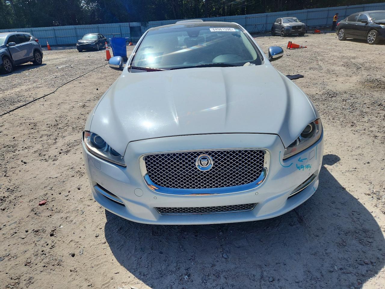 2012 Jaguar Xjl White vin: SAJWA2GB5CLV32147