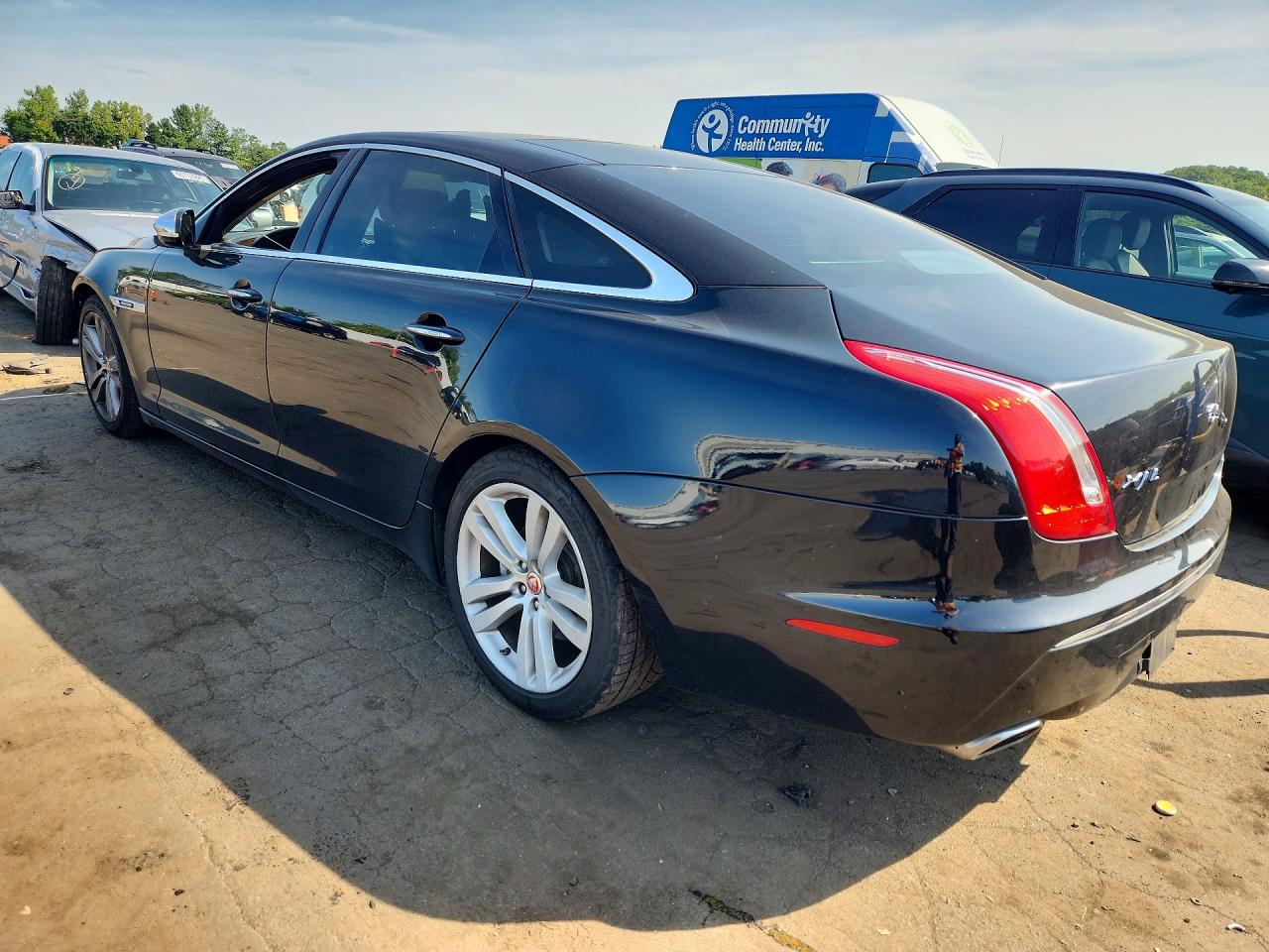 2012 Jaguar Xjl Black vin: SAJWA2GB6CLV30830
