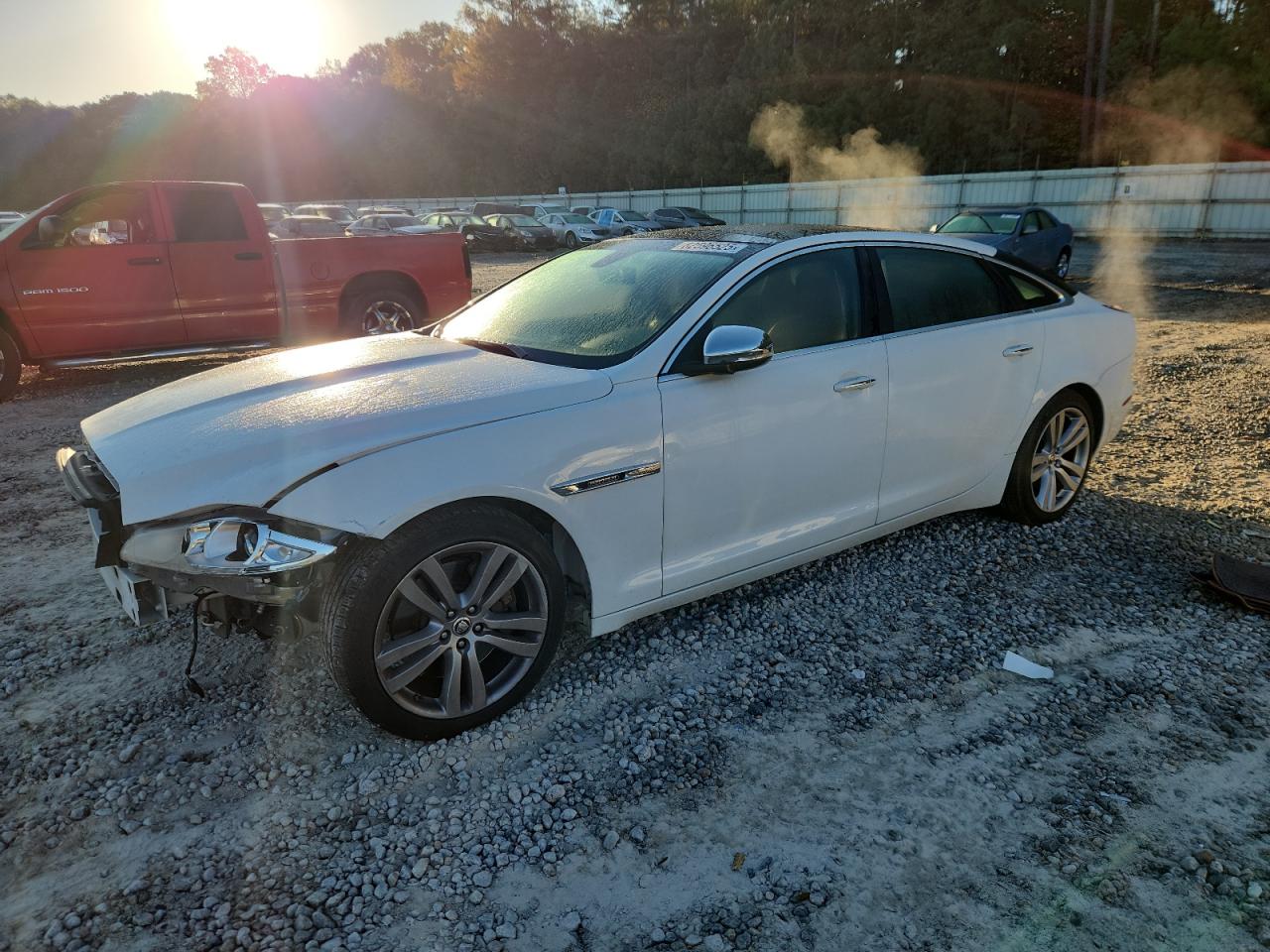 2012 Jaguar Xjl White vin: SAJWA2GB6CLV34893