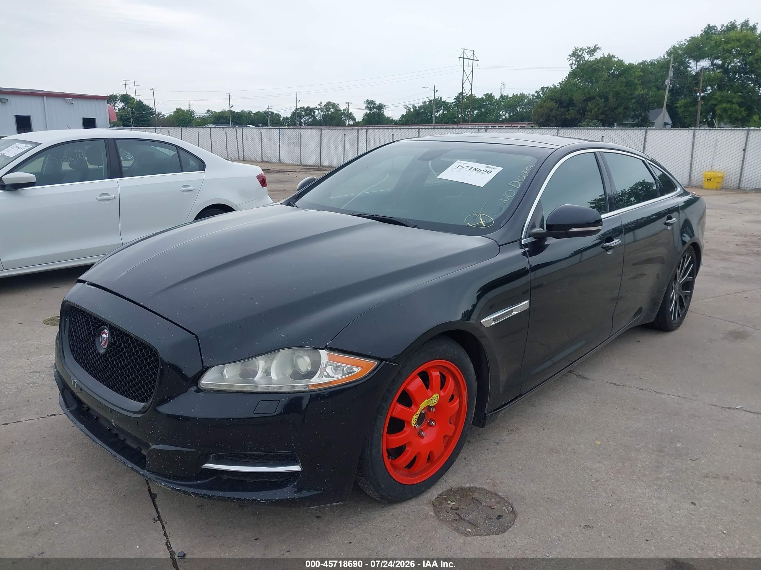 2011 Jaguar Xj Xjl Черный vin: SAJWA2GB7BLV03134