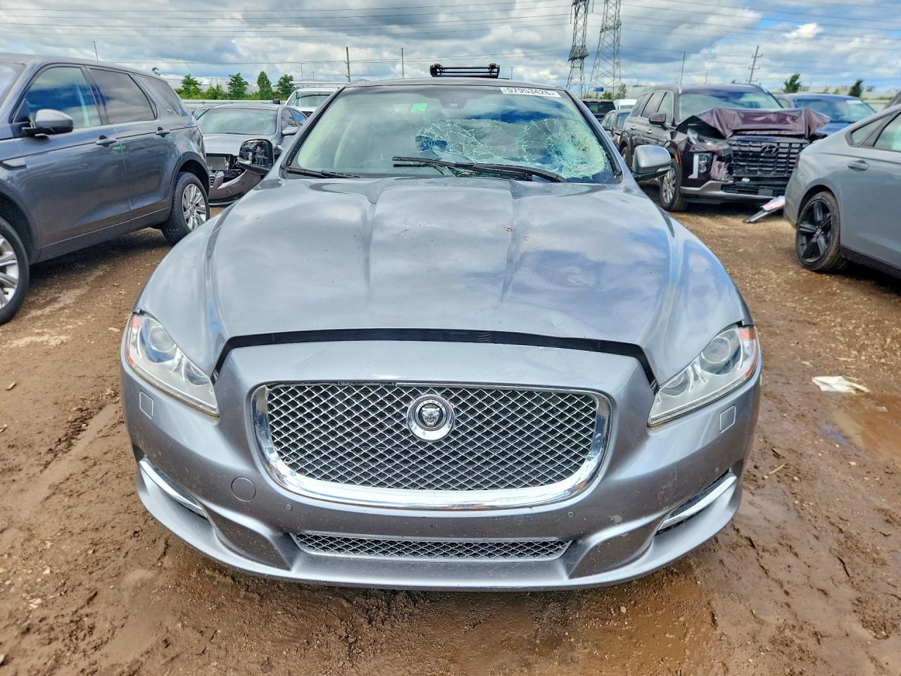 2012 Jaguar Xjl Silver vin: SAJWA2GB7CLV22350