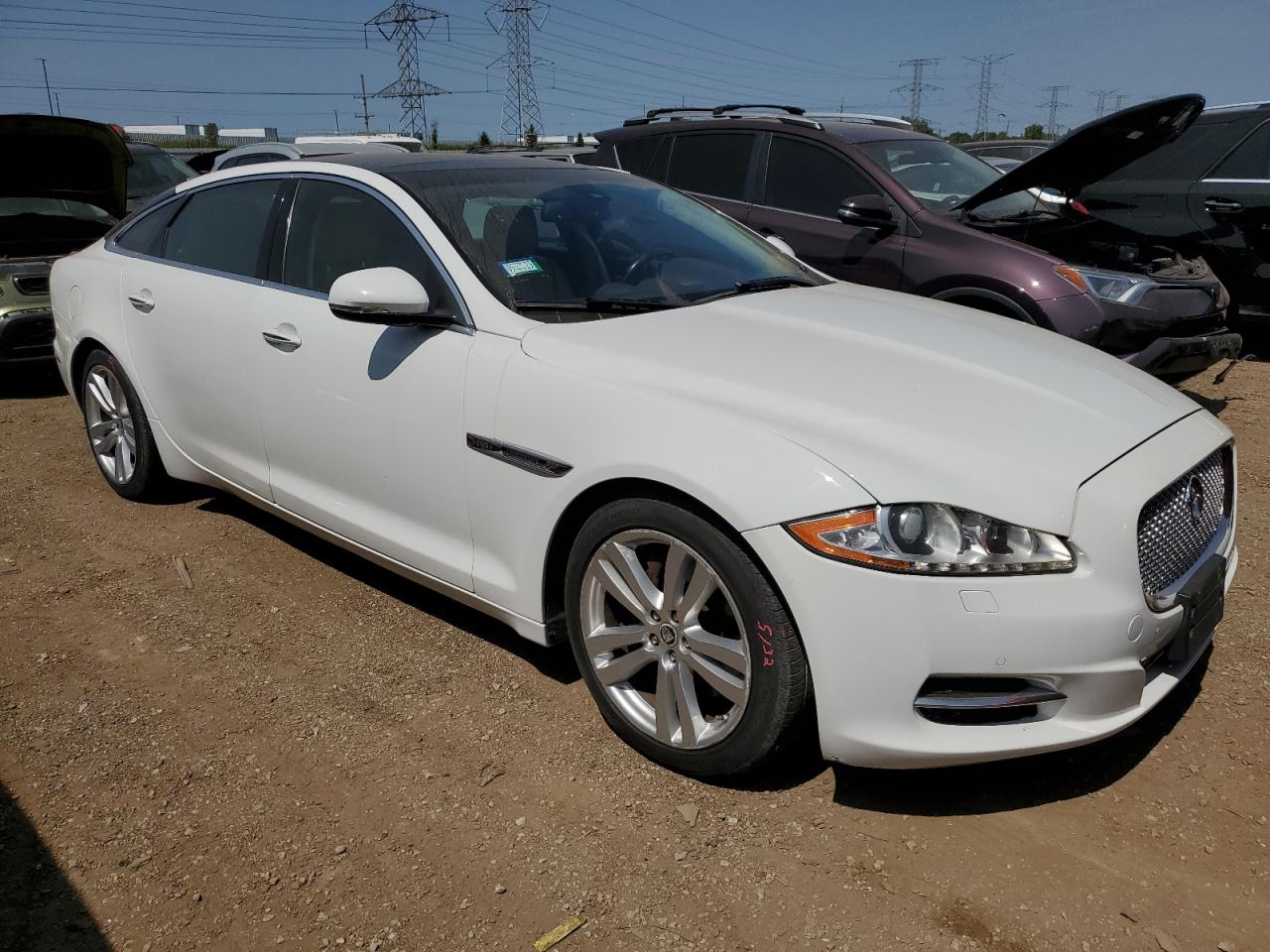 2012 Jaguar Xjl White vin: SAJWA2GB7CLV28665
