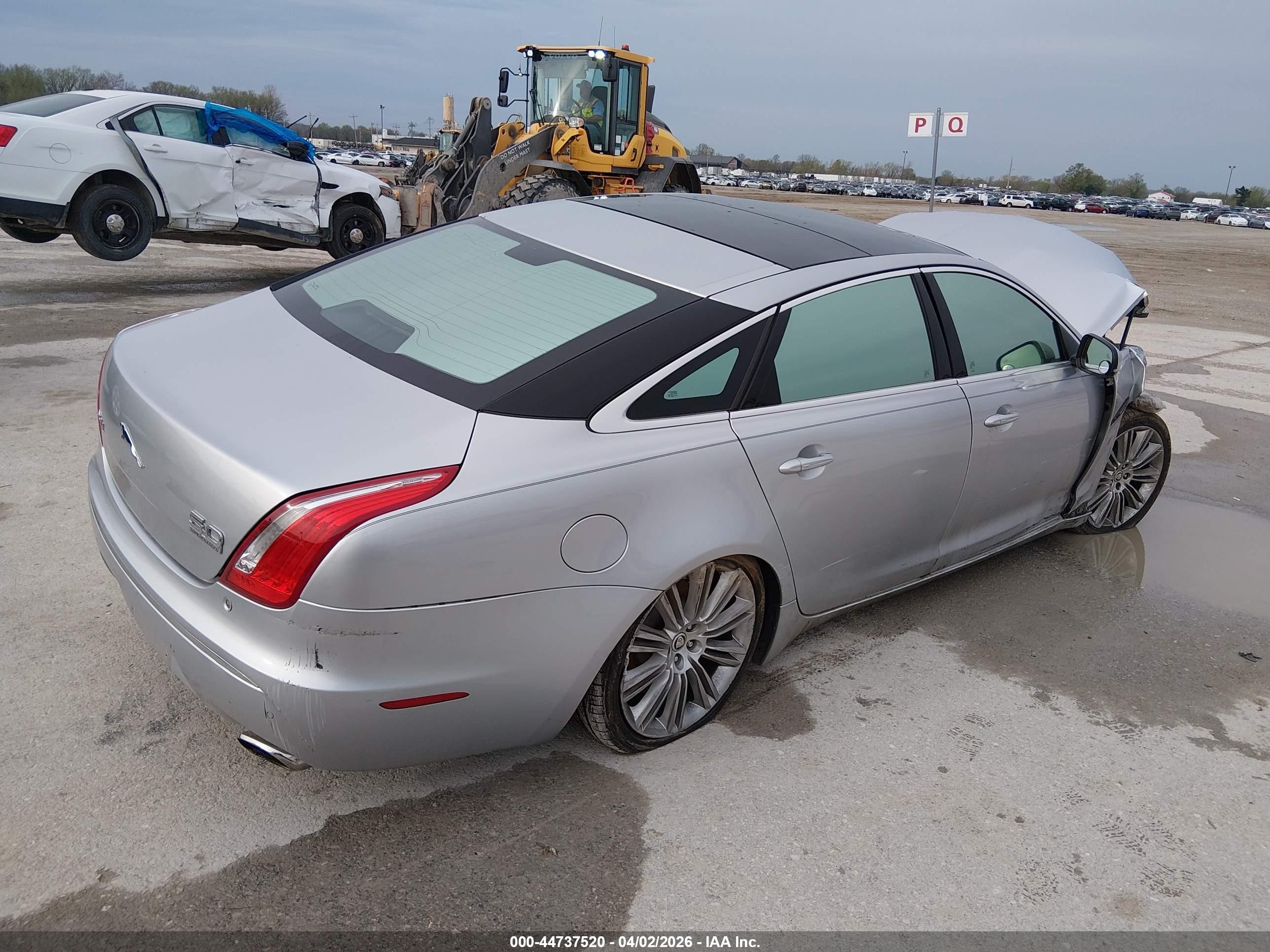 2012 Jaguar Xj Xjl Supercharged Silver vin: SAJWA2GE2CMV31834