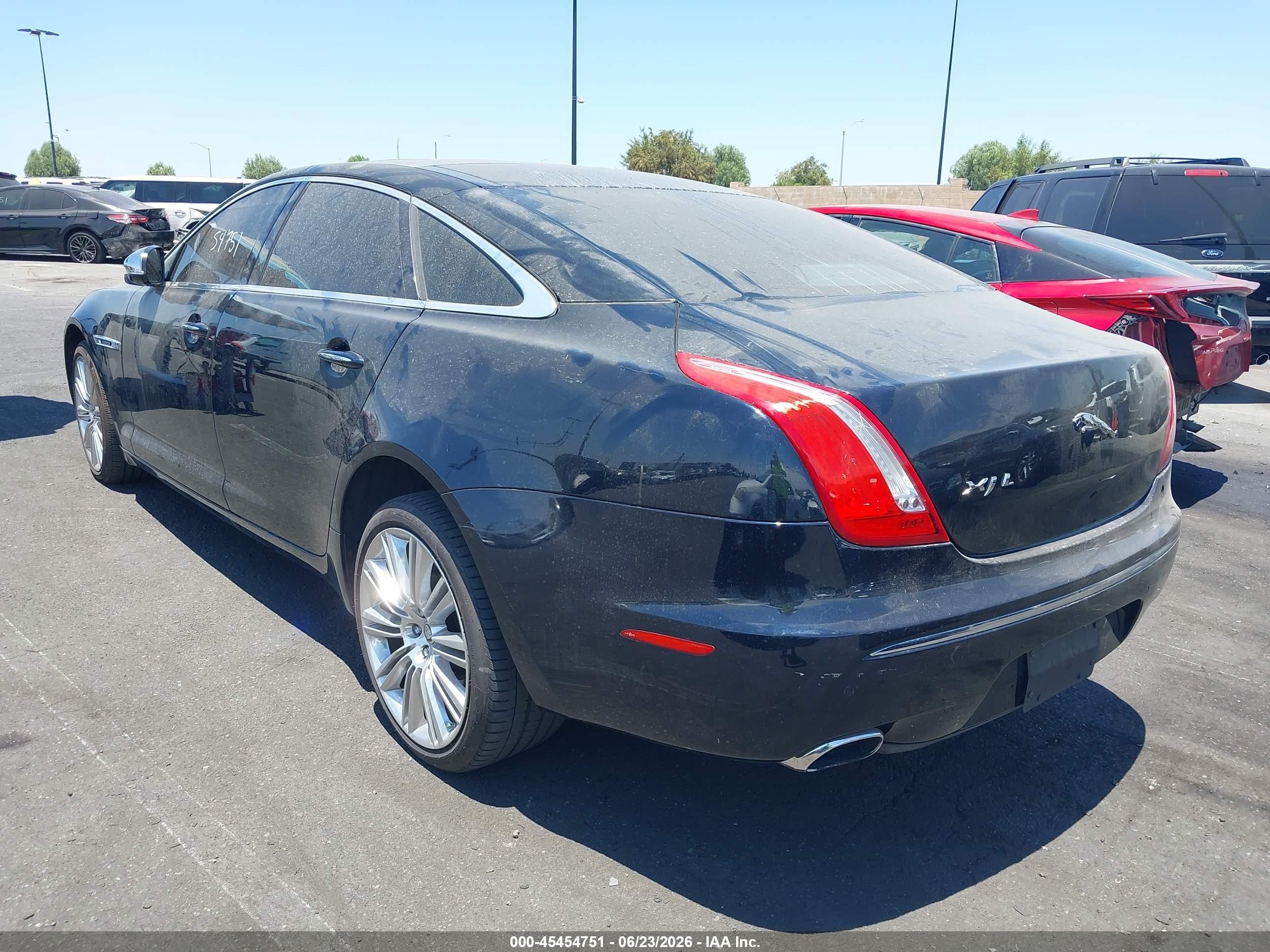 2011 Jaguar Xj Xjl Supercharged Black vin: SAJWA2GE3BMV00686