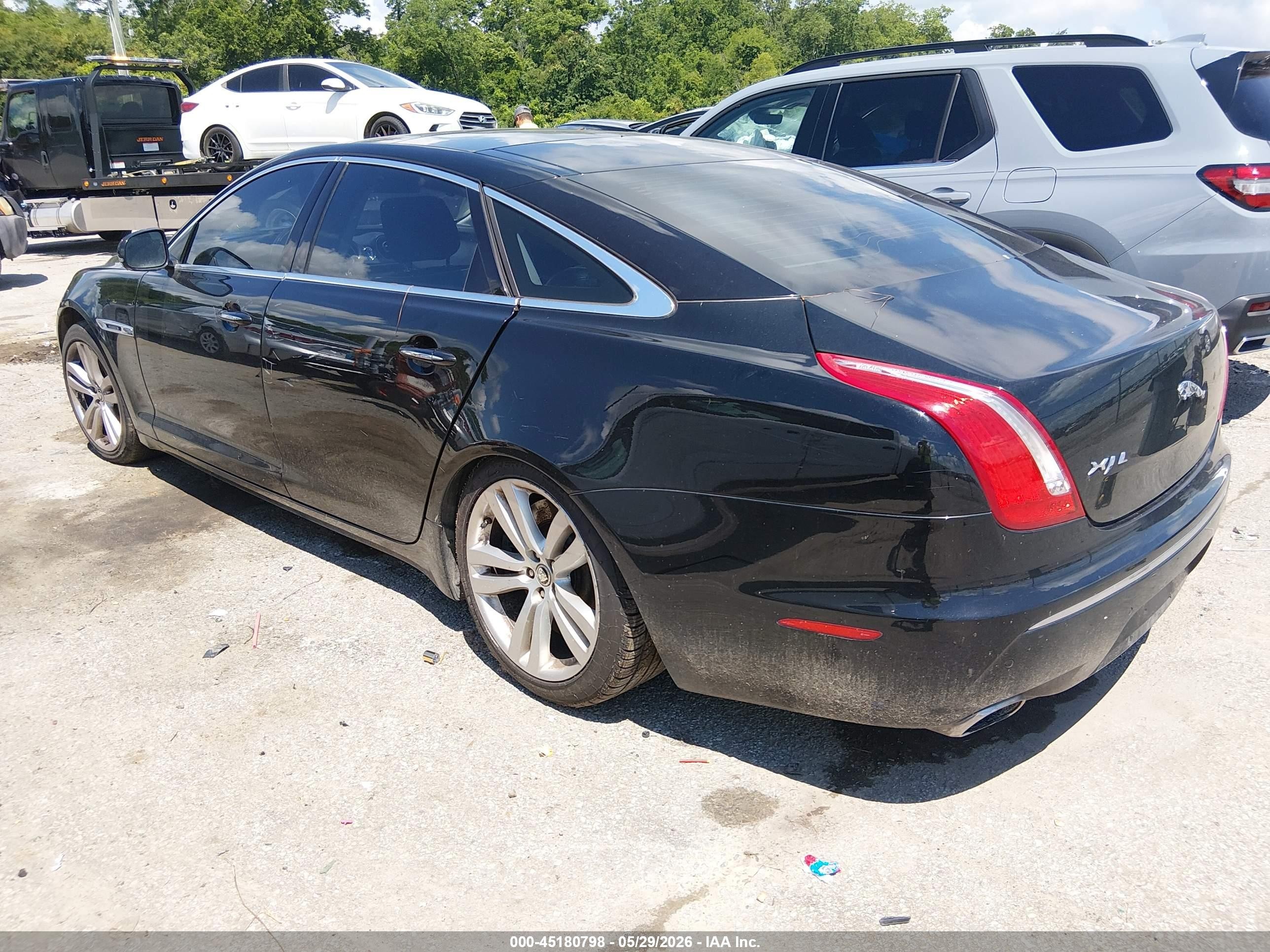 2011 Jaguar Xj Xjl Supercharged Black vin: SAJWA2GE3BMV08464
