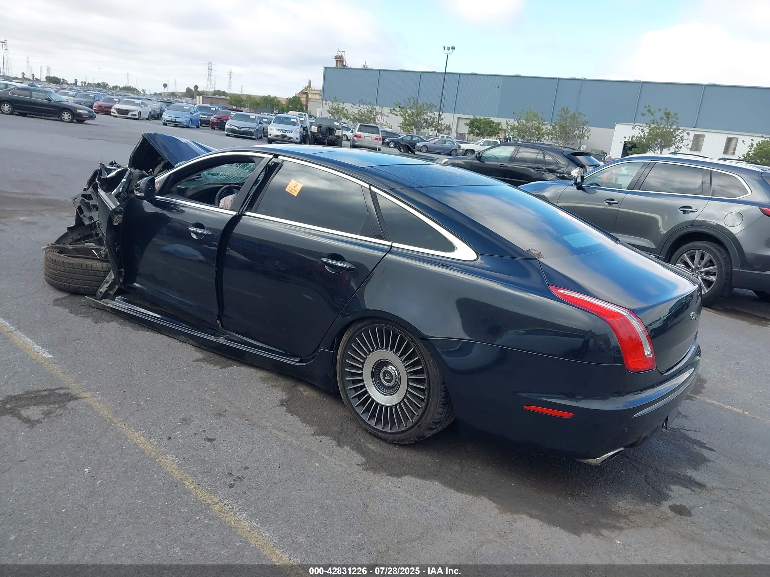 2012 Jaguar Xj Xjl Supercharged Black vin: SAJWA2GE5CMV31178
