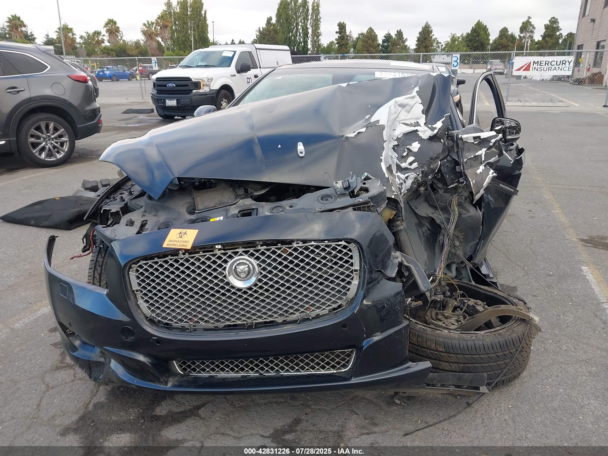 2012 Jaguar Xj Xjl Supercharged Black vin: SAJWA2GE5CMV31178