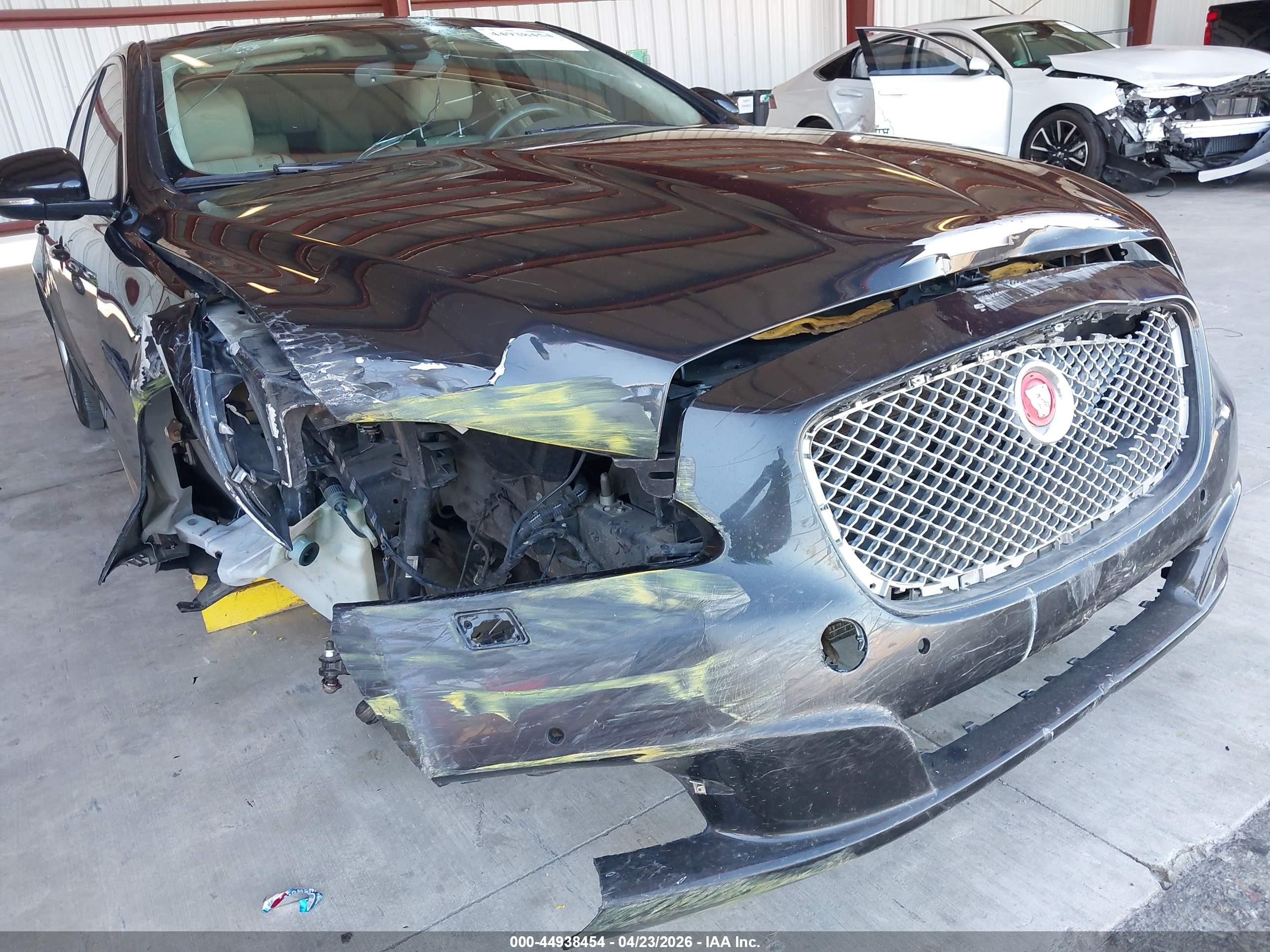 2014 Jaguar Xj Xjl Portfolio Черный vin: SAJWA2GZ4E8V63571