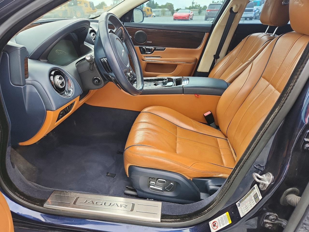 2014 Jaguar Xjl Portfolio Blue vin: SAJWA2GZ7E8V63385