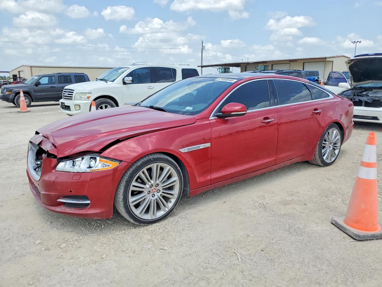 2015 Jaguar Xjl Portfolio Red vin: SAJWA2GZ8F8V86059