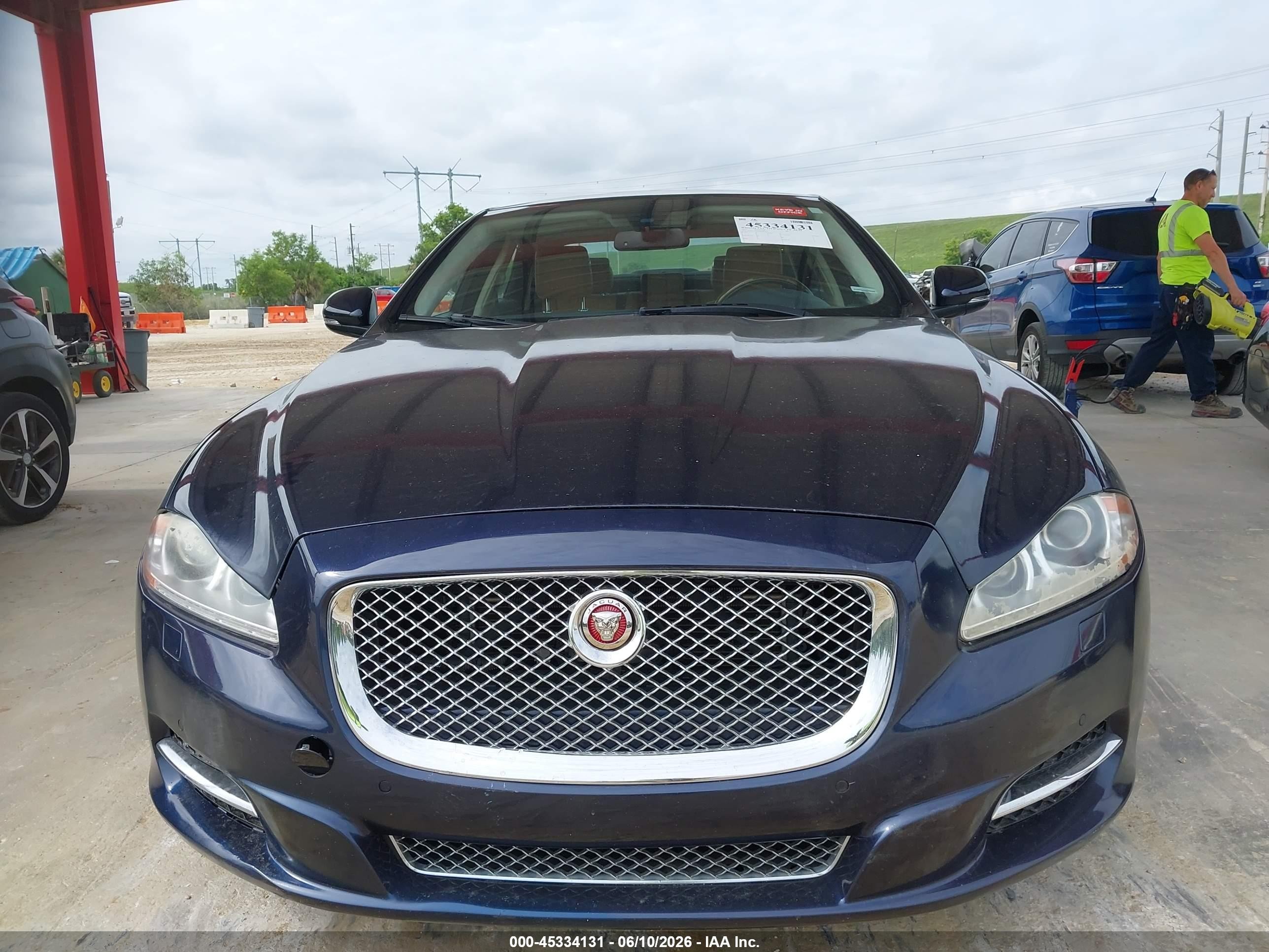 2015 Jaguar Xj Xjl Portfolio Blue vin: SAJWA2GZXF8V81154