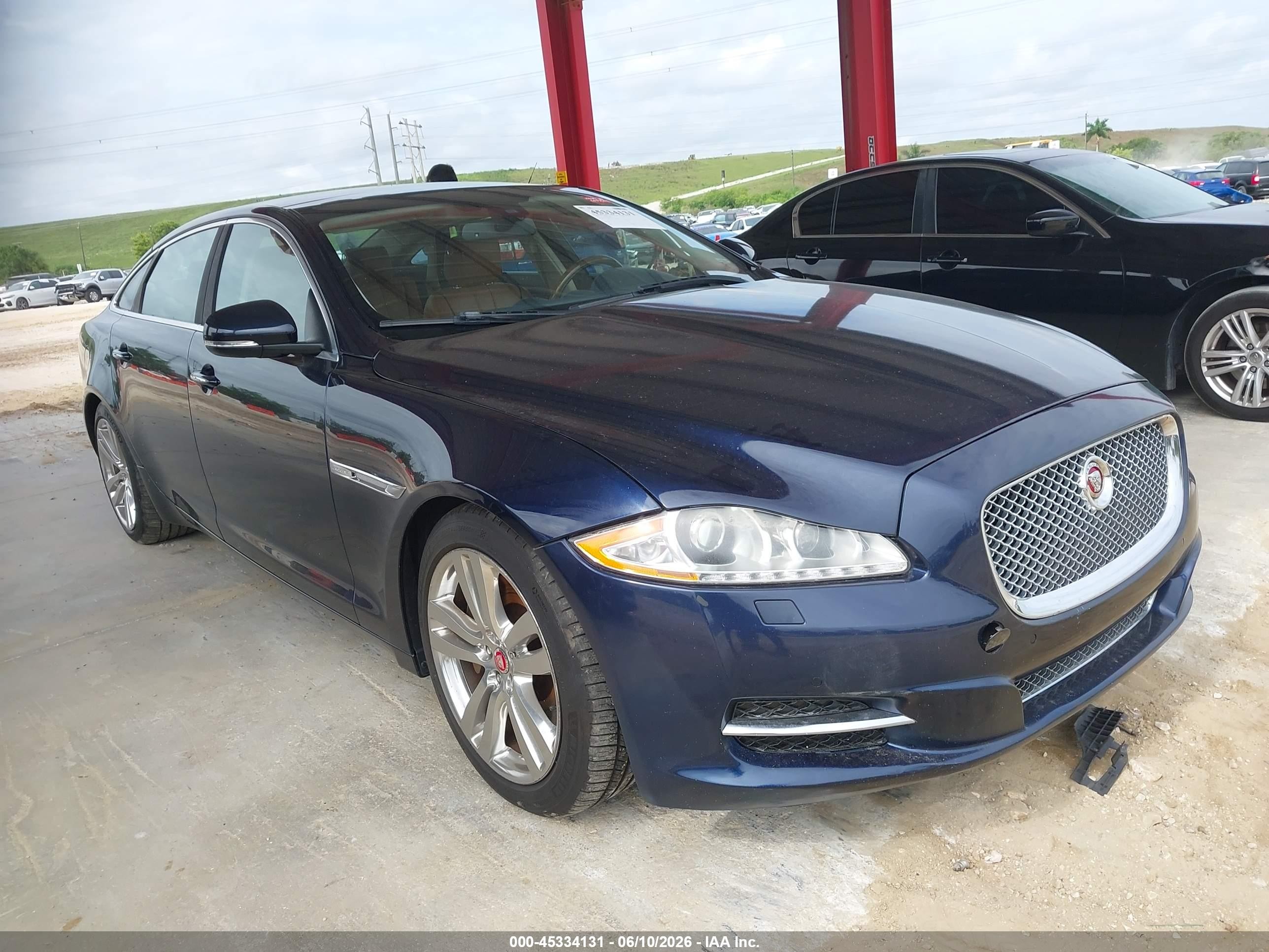 2015 Jaguar Xj Xjl Portfolio Blue vin: SAJWA2GZXF8V81154