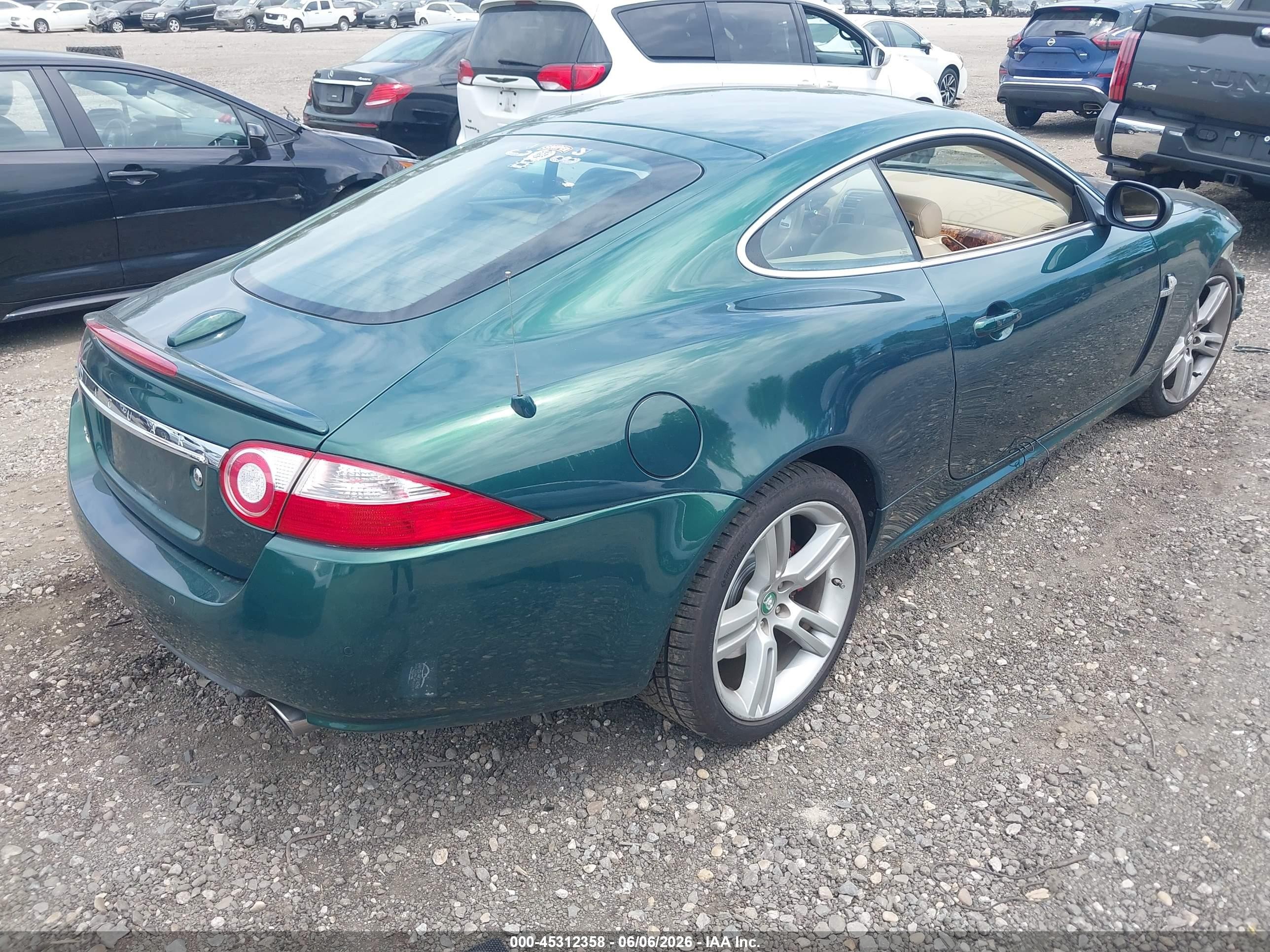 2007 Jaguar Xk   Green vin: SAJWA43B075B11905