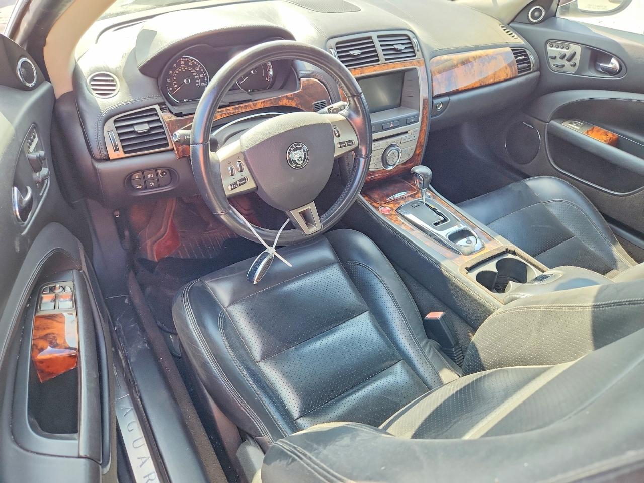 2009 Jaguar Xk Black vin: SAJWA43B195B29736