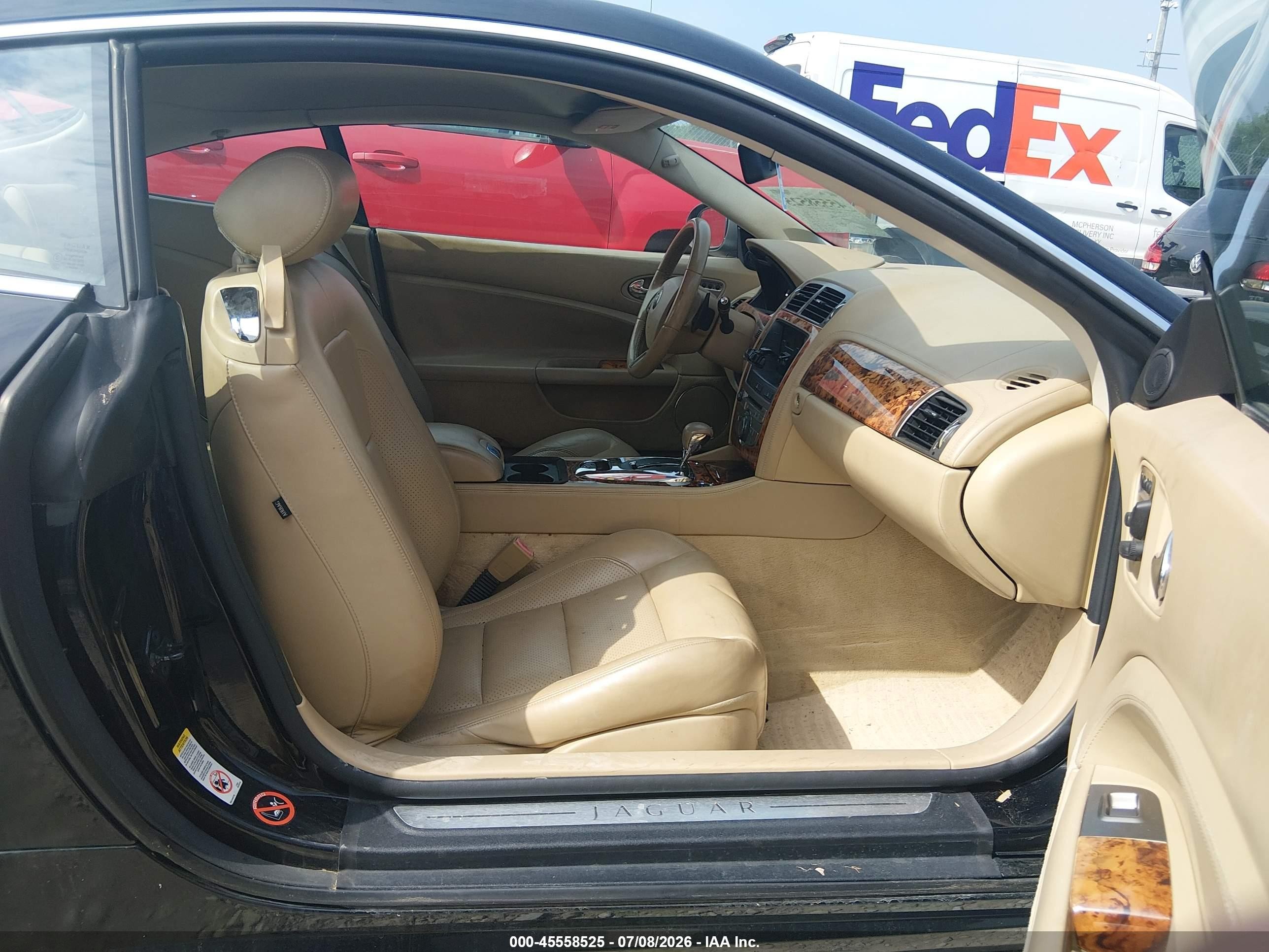 2008 Jaguar Xk   Black vin: SAJWA43B285B22504