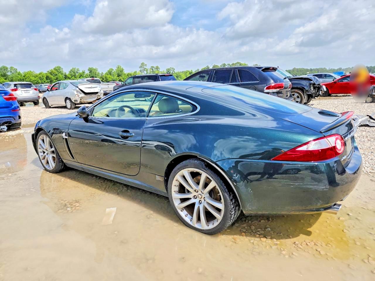 2009 Jaguar Xk Green vin: SAJWA43B995B31279