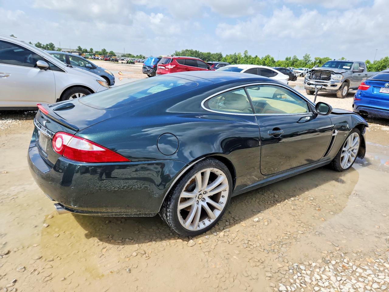 2009 Jaguar Xk Green vin: SAJWA43B995B31279