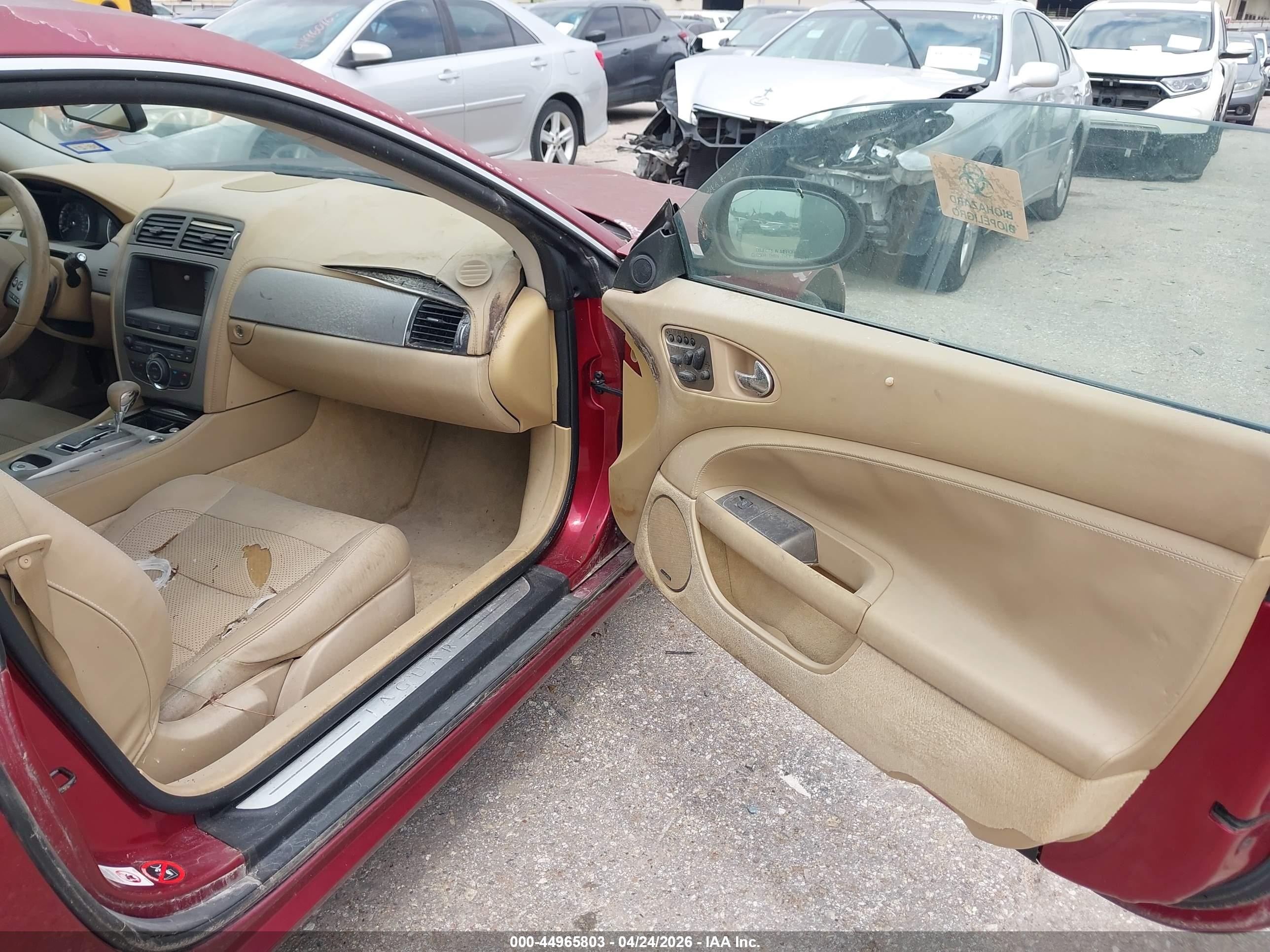 2007 Jaguar Xkr   Red vin: SAJWA43C179B17939