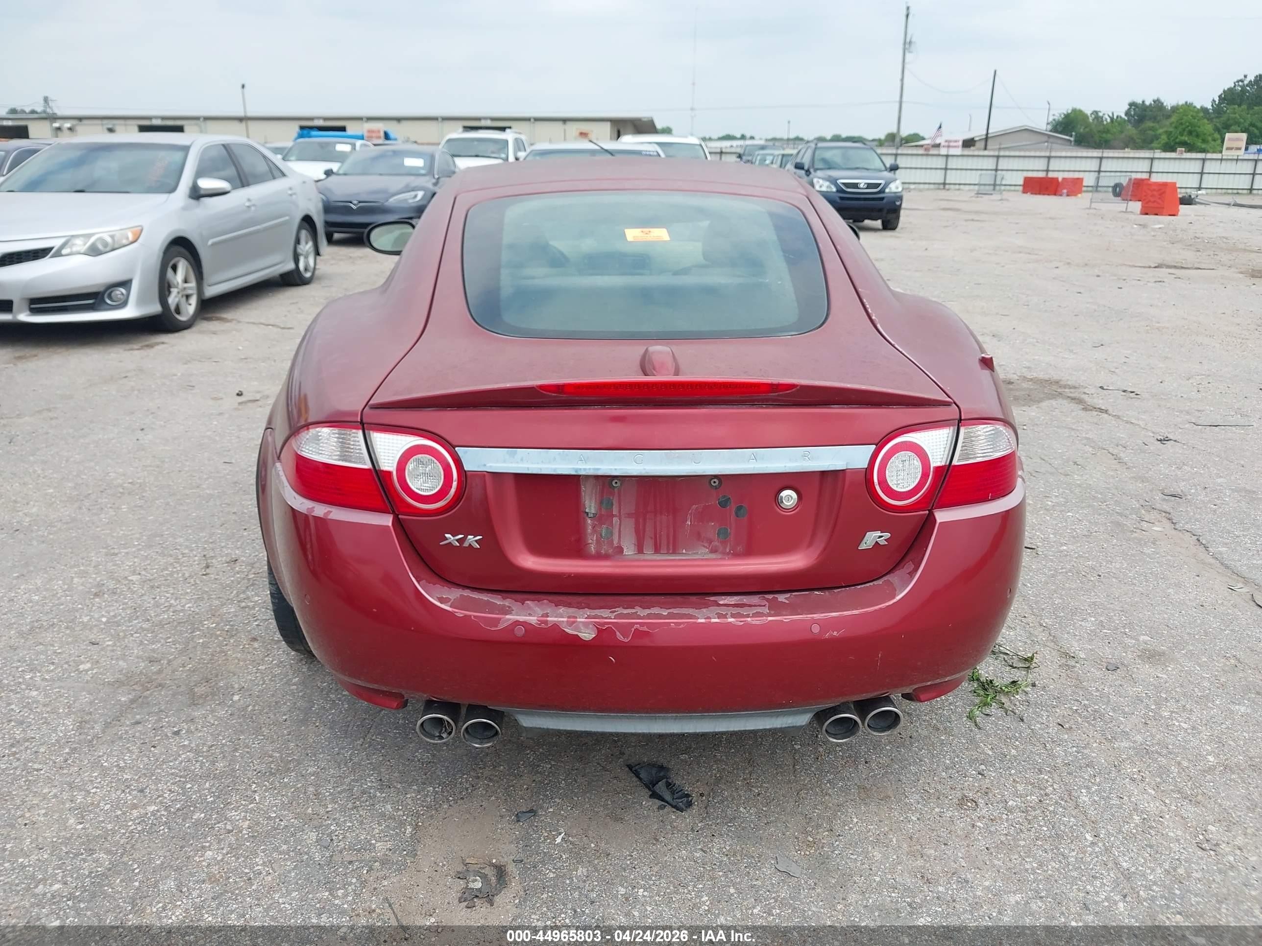 2007 Jaguar Xkr   Red vin: SAJWA43C179B17939