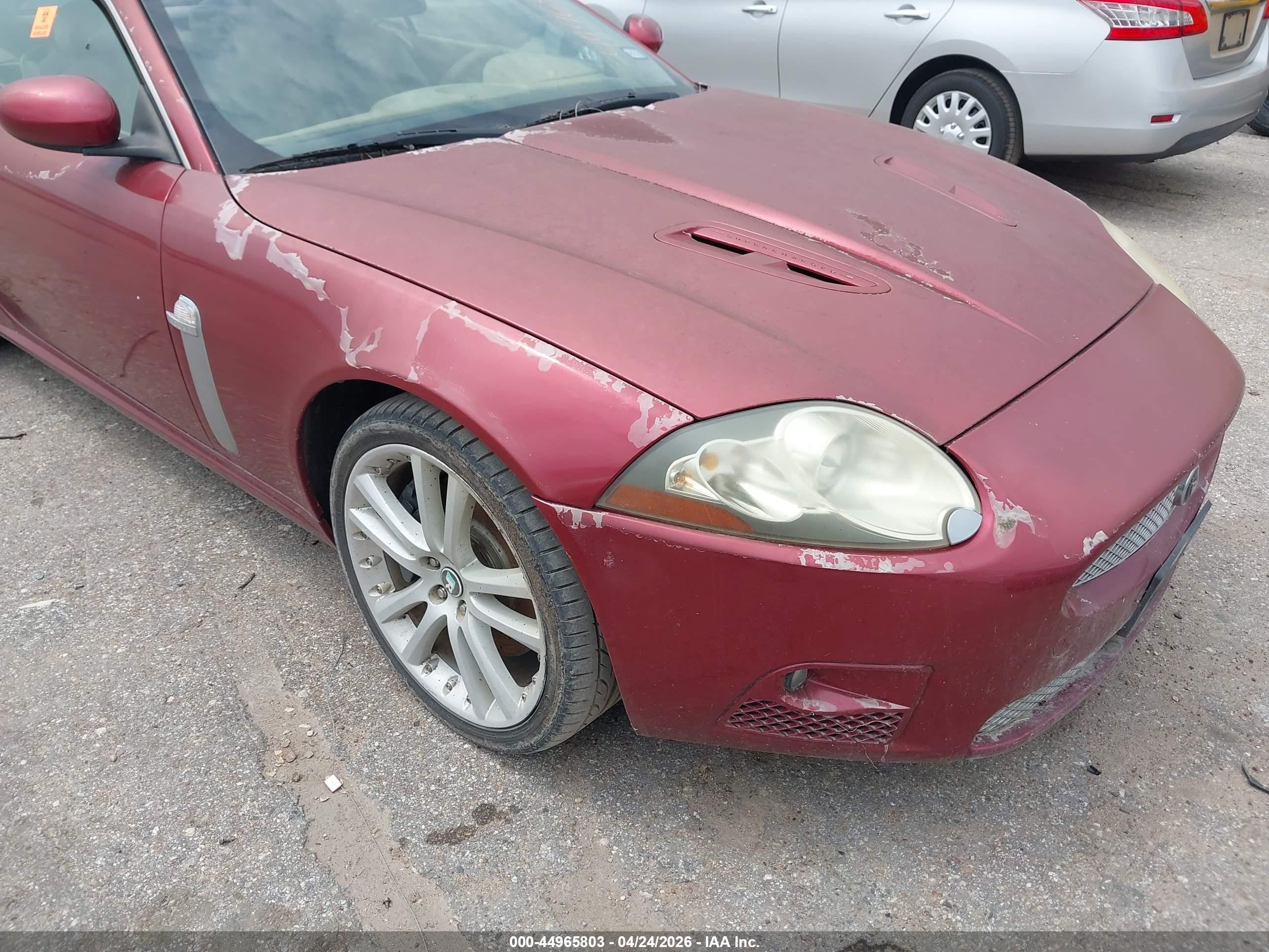 2007 Jaguar Xkr   Red vin: SAJWA43C179B17939