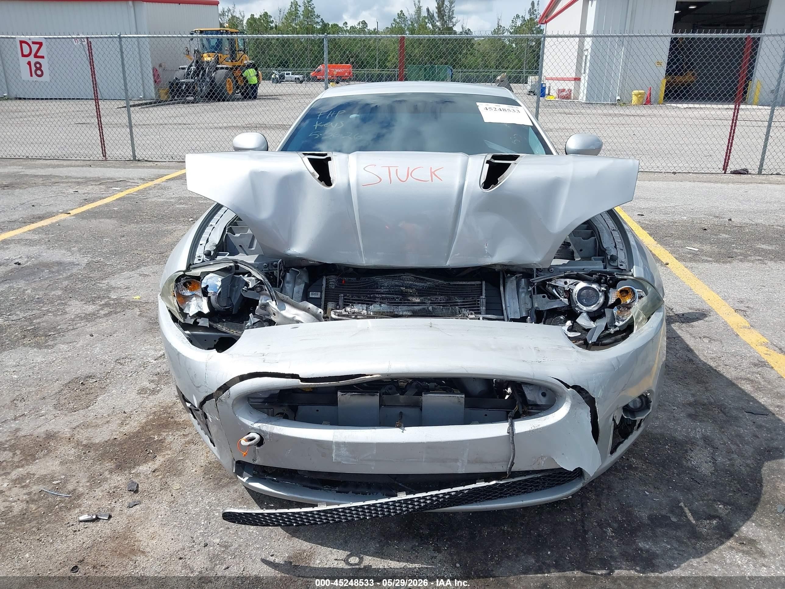 2007 Jaguar Xkr   Silver vin: SAJWA43C679B17452