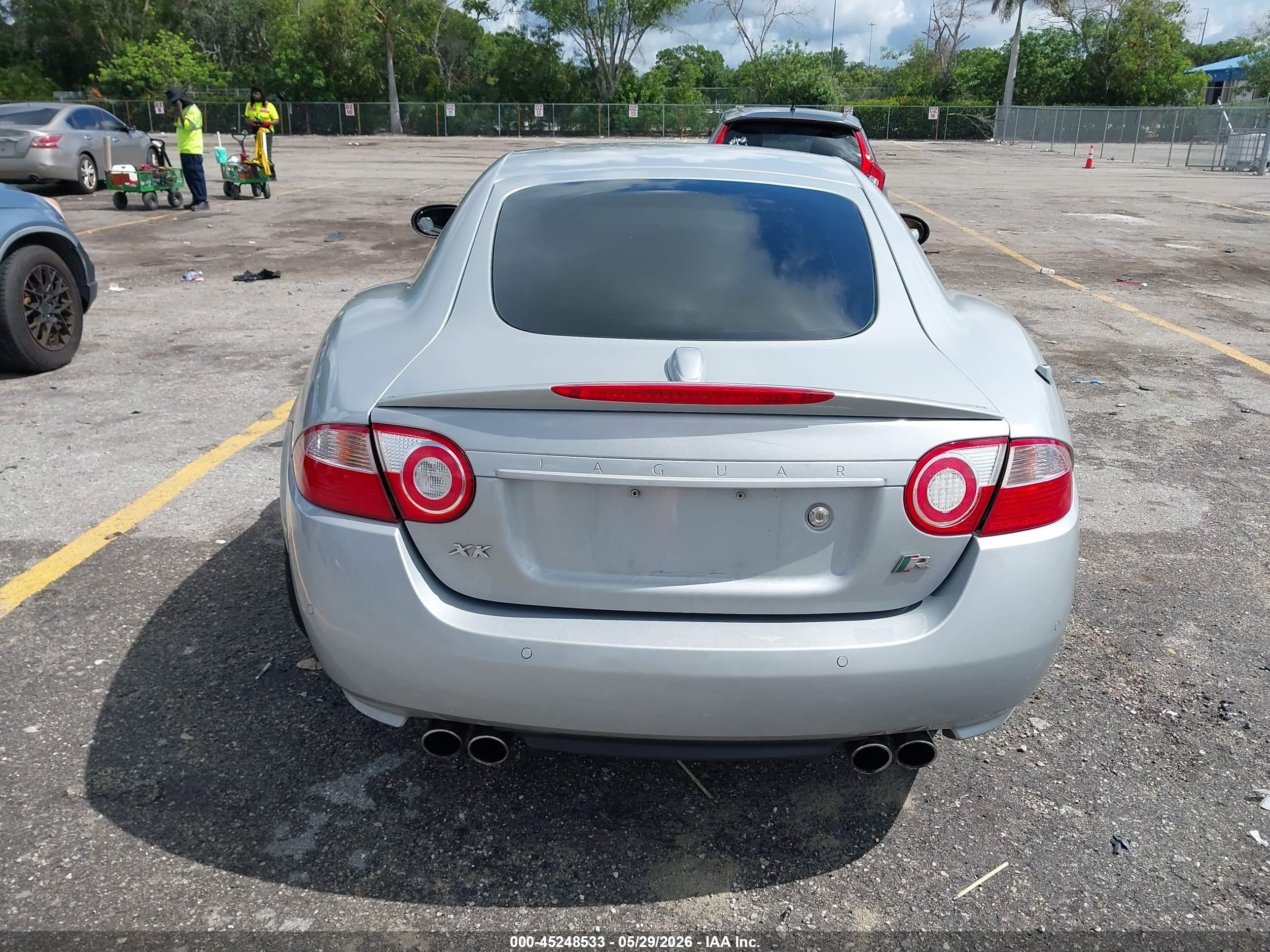 2007 Jaguar Xkr   Silver vin: SAJWA43C679B17452