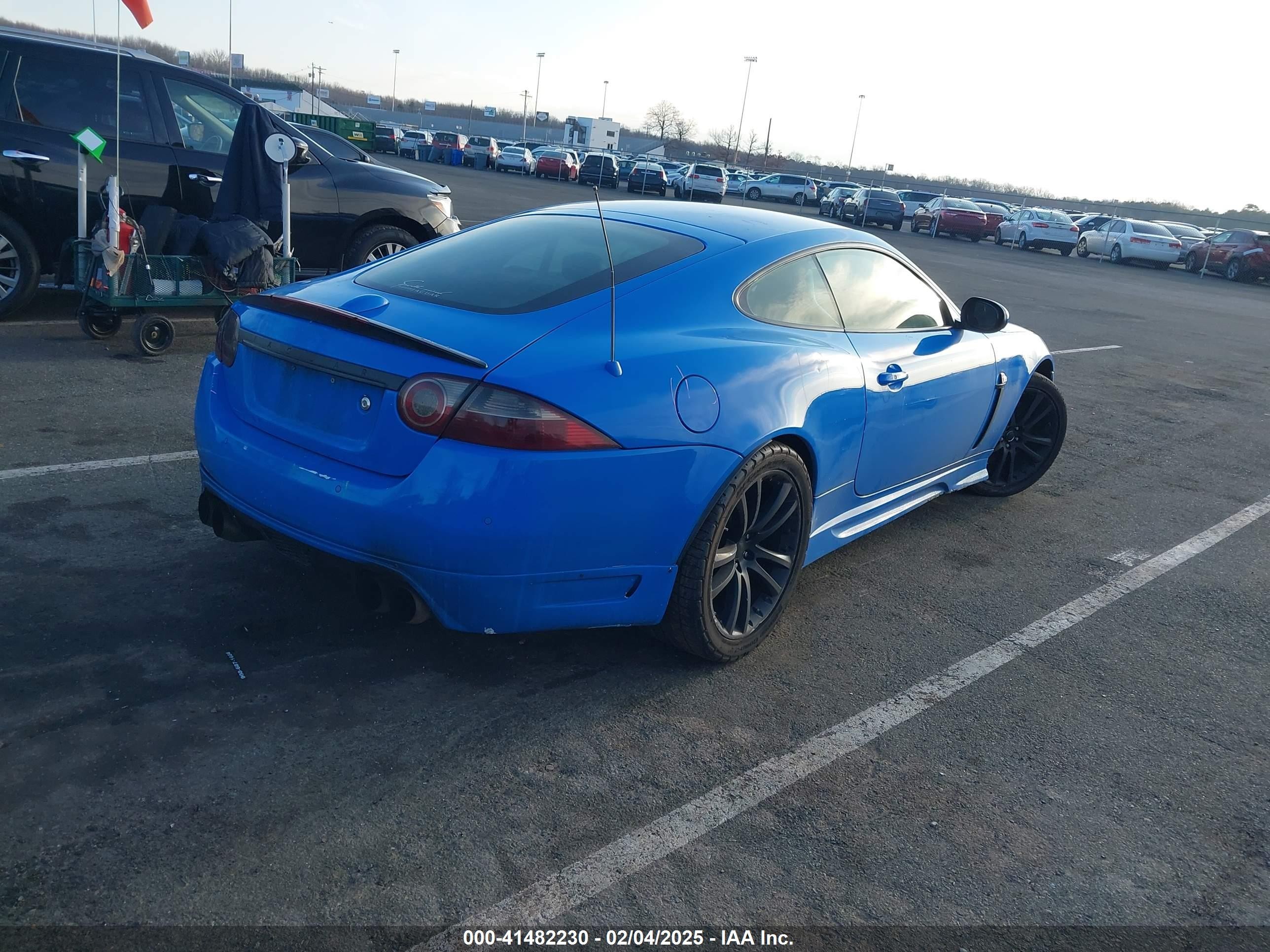 2007 Jaguar Xkr   Blue vin: SAJWA43C779B19887
