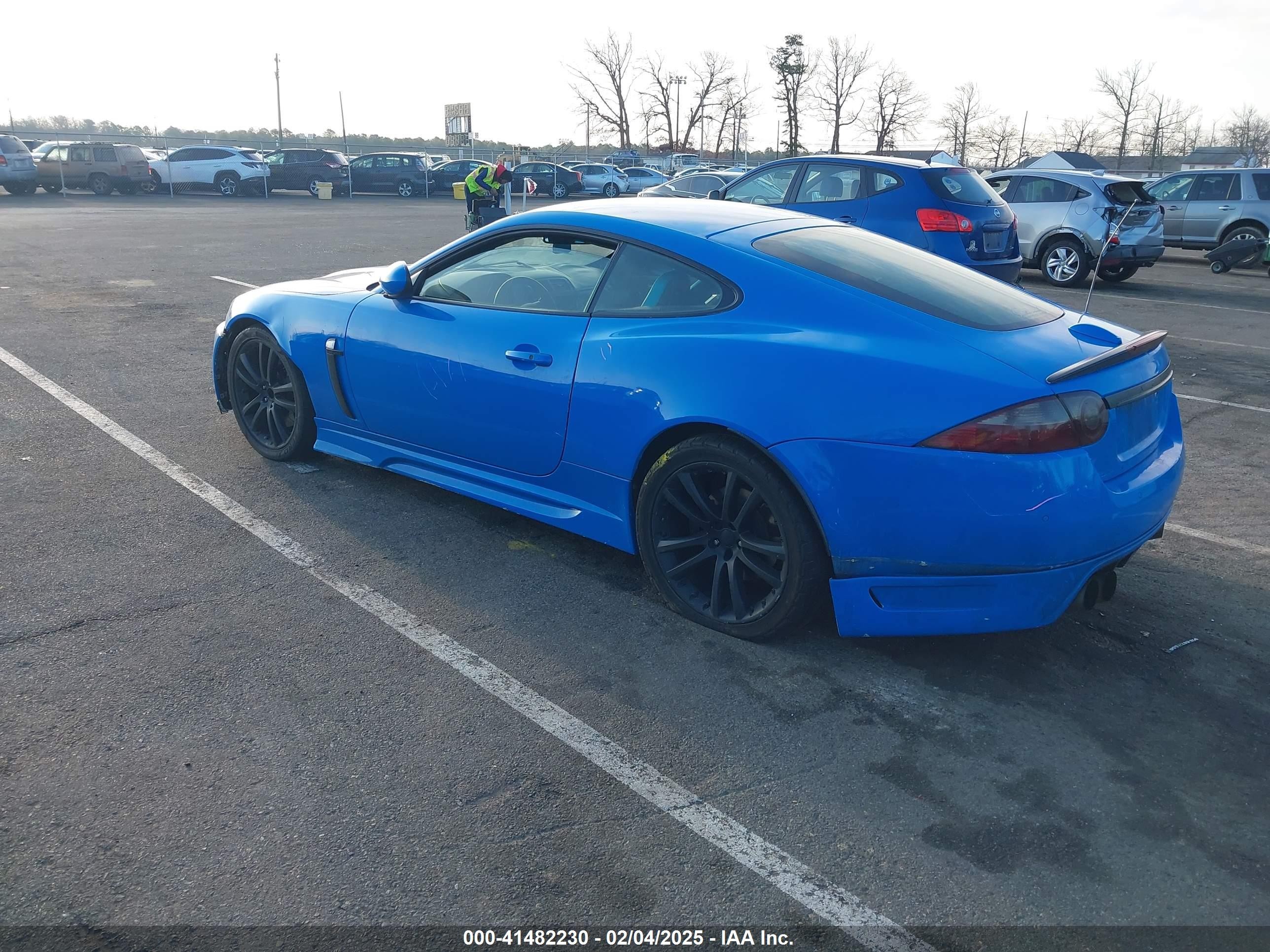 2007 Jaguar Xkr   Blue vin: SAJWA43C779B19887