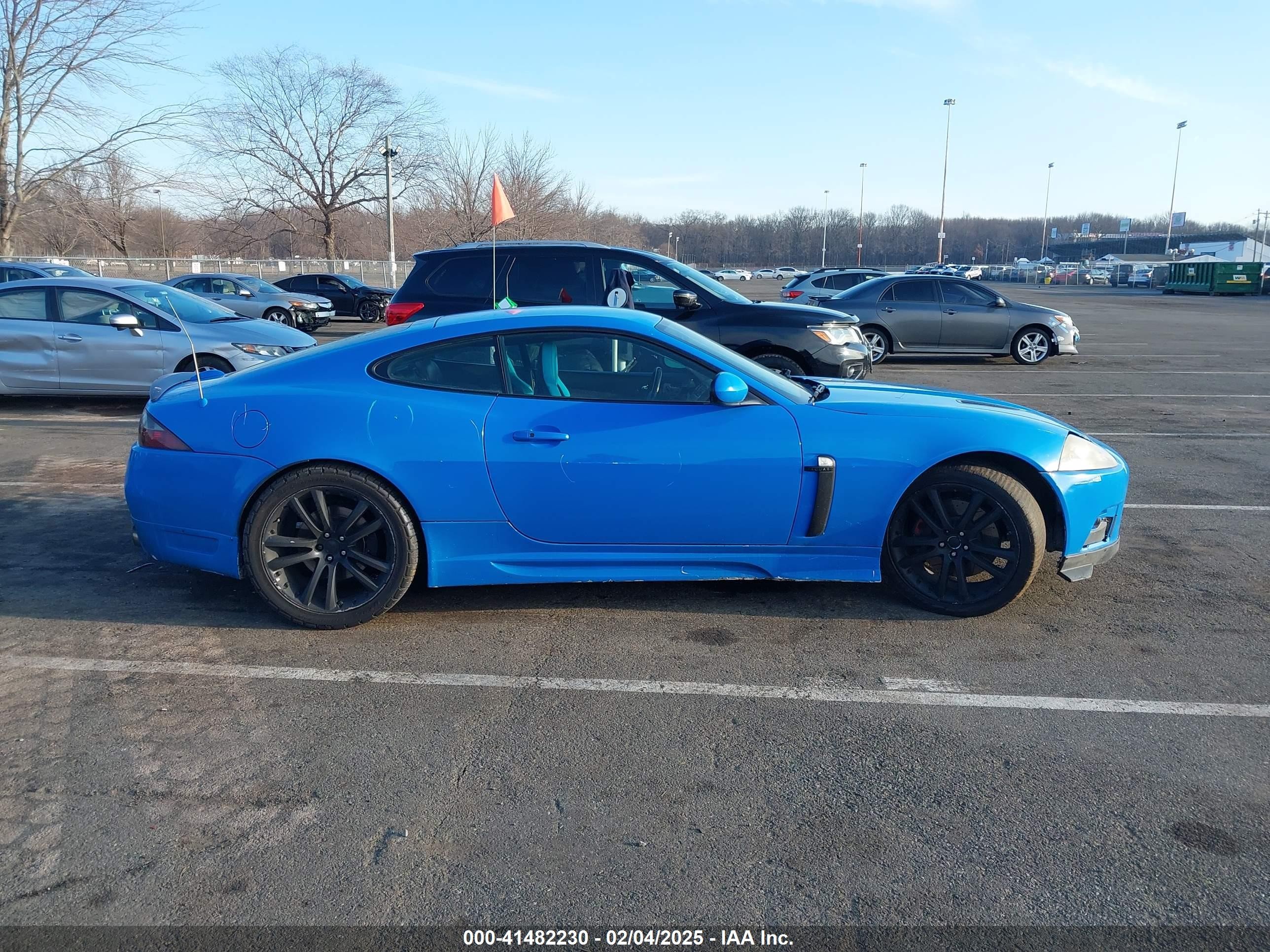 2007 Jaguar Xkr   Blue vin: SAJWA43C779B19887
