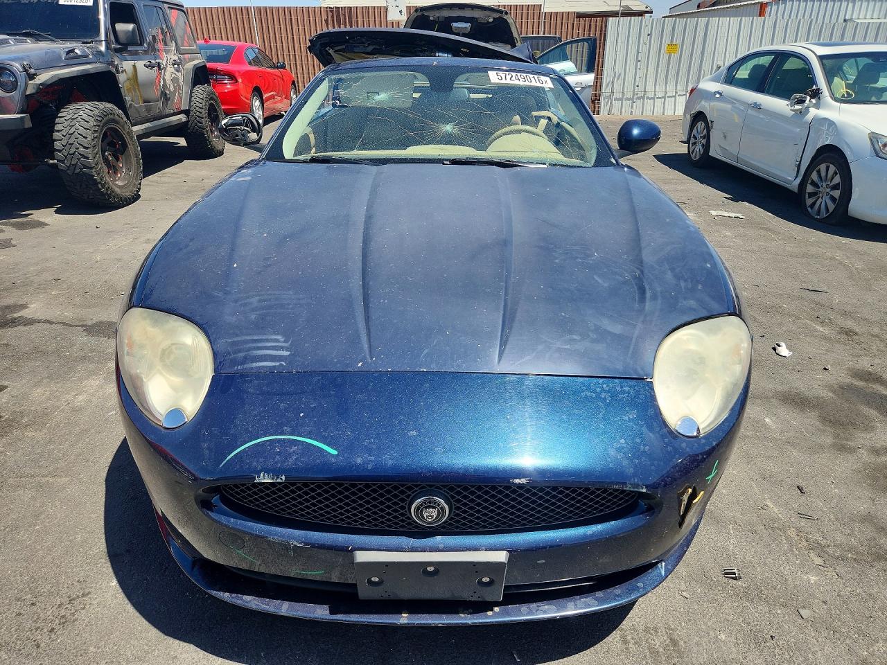 2008 Jaguar Xk Blue vin: SAJWA44B085B26291