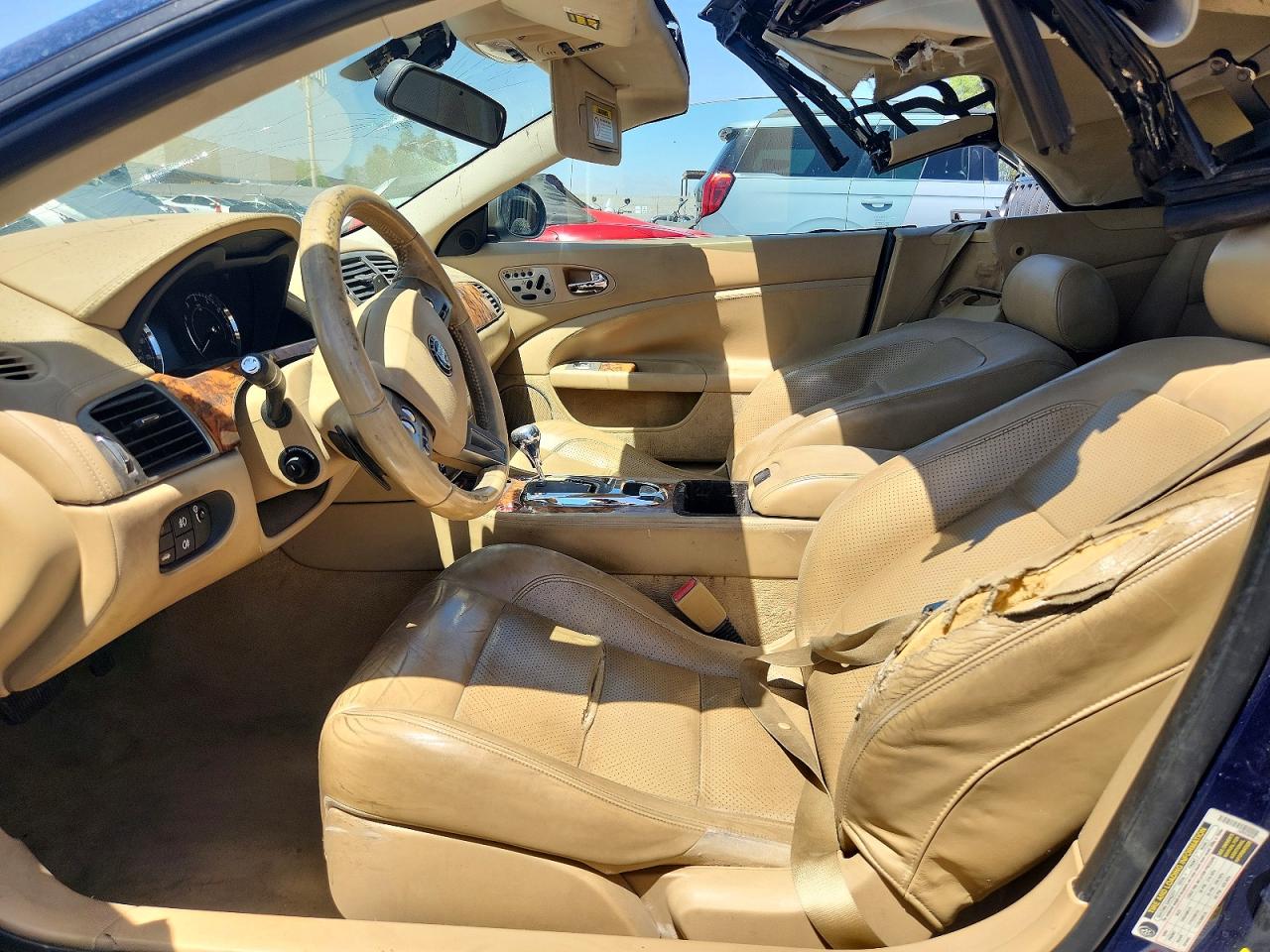 2008 Jaguar Xk Blue vin: SAJWA44B085B26291