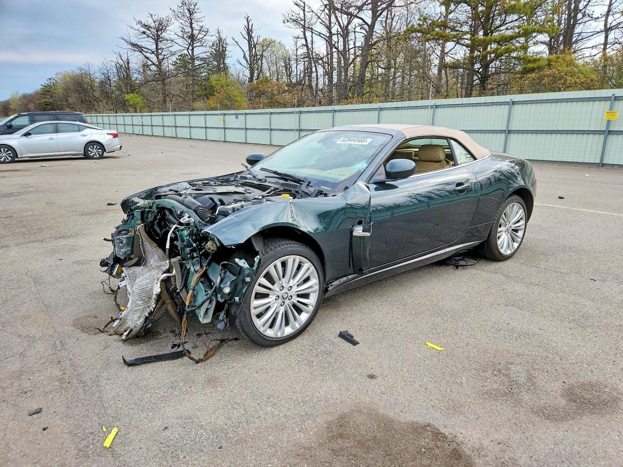 2009 Jaguar Xk Green vin: SAJWA44B695B29987