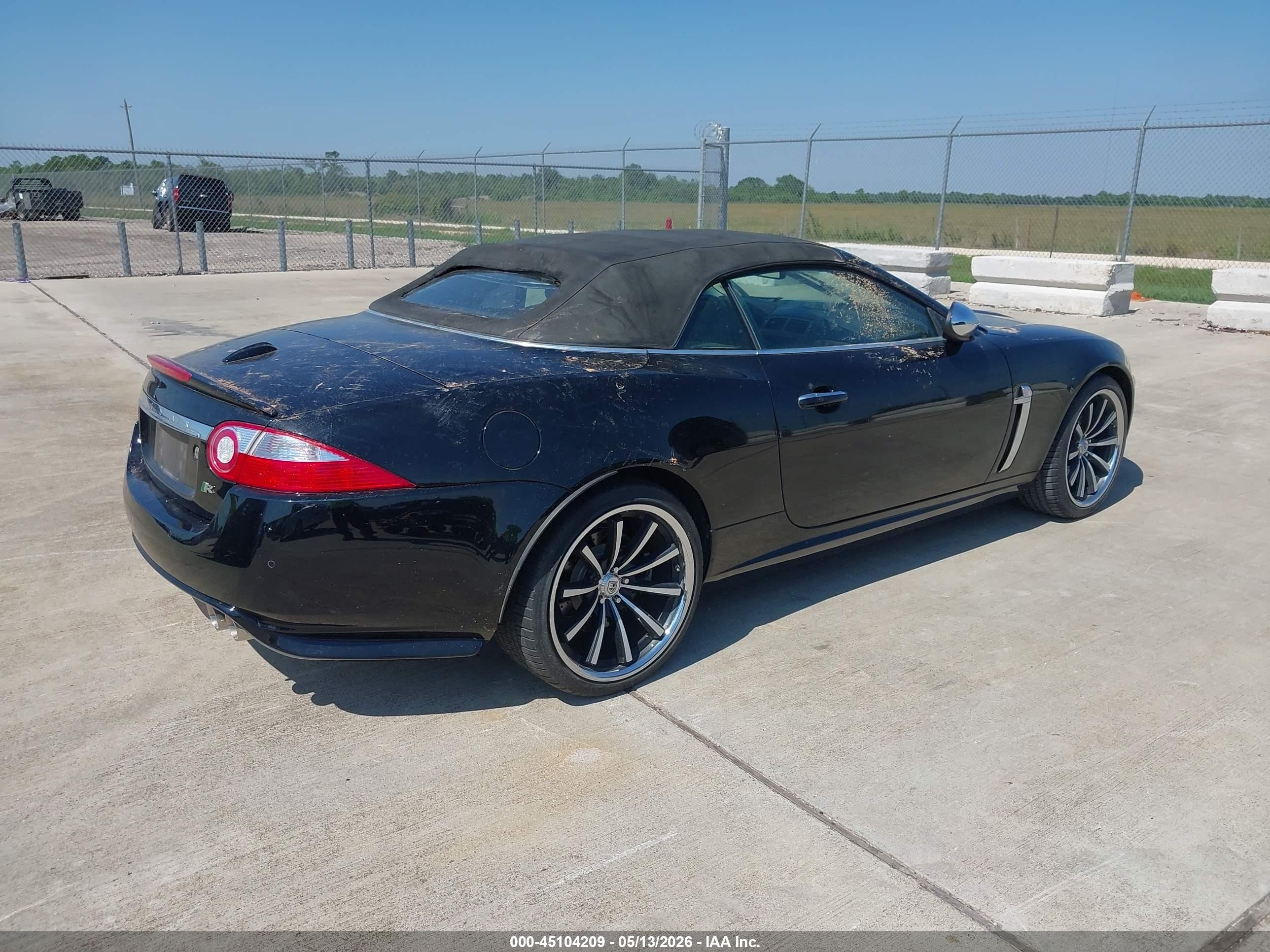 2009 Jaguar Xk   Black vin: SAJWA44B895B31594